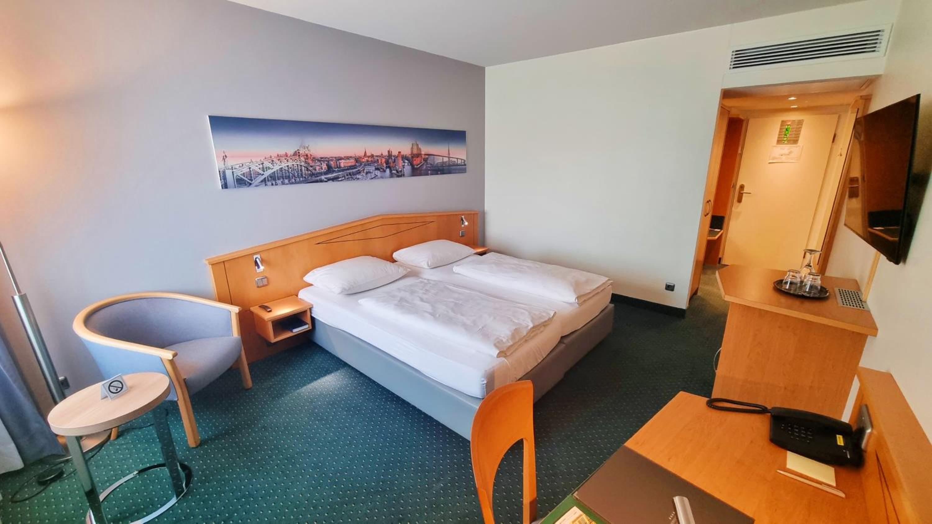 Double Room photo 3