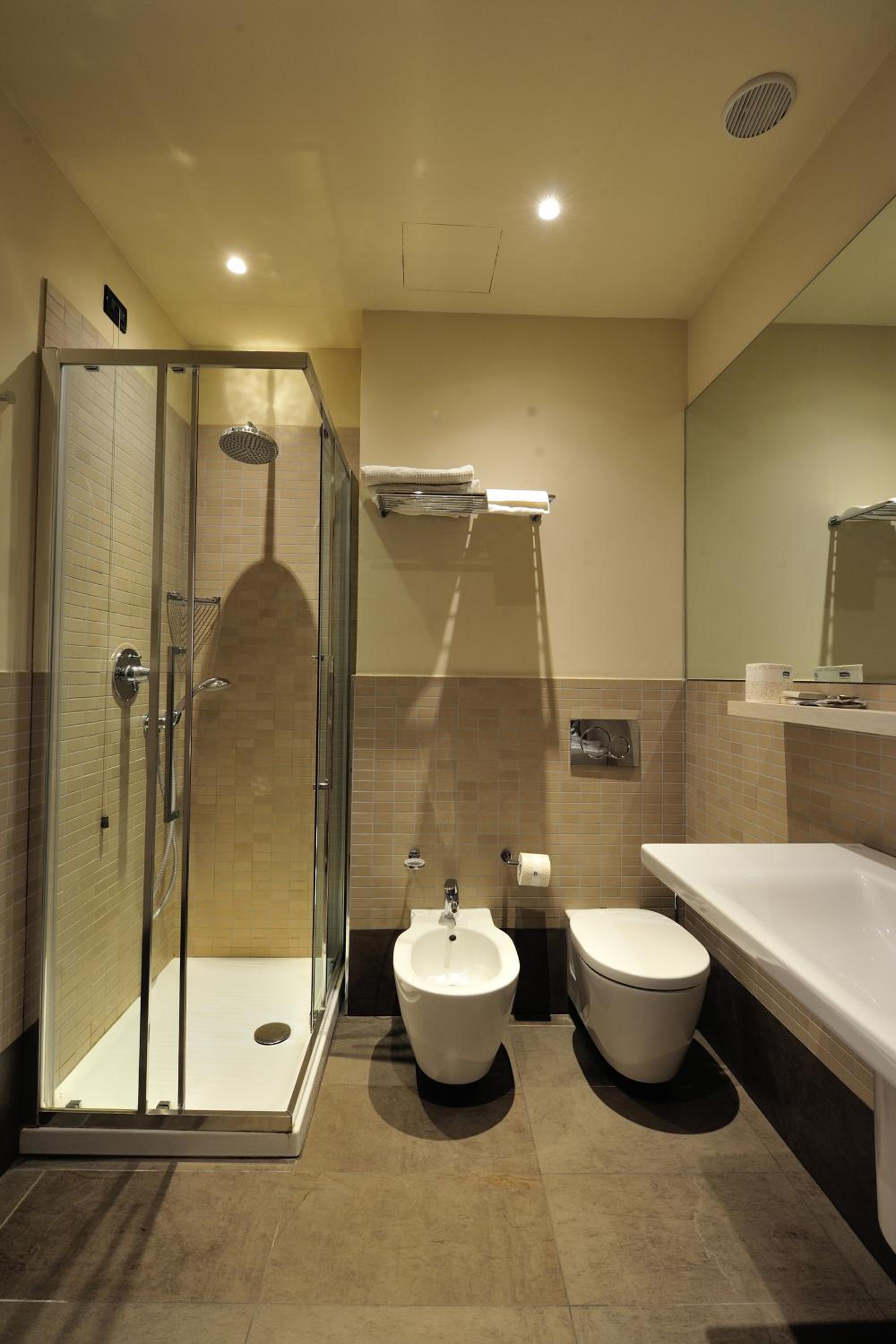 Superior Double Room with Partial Sea View photo 2