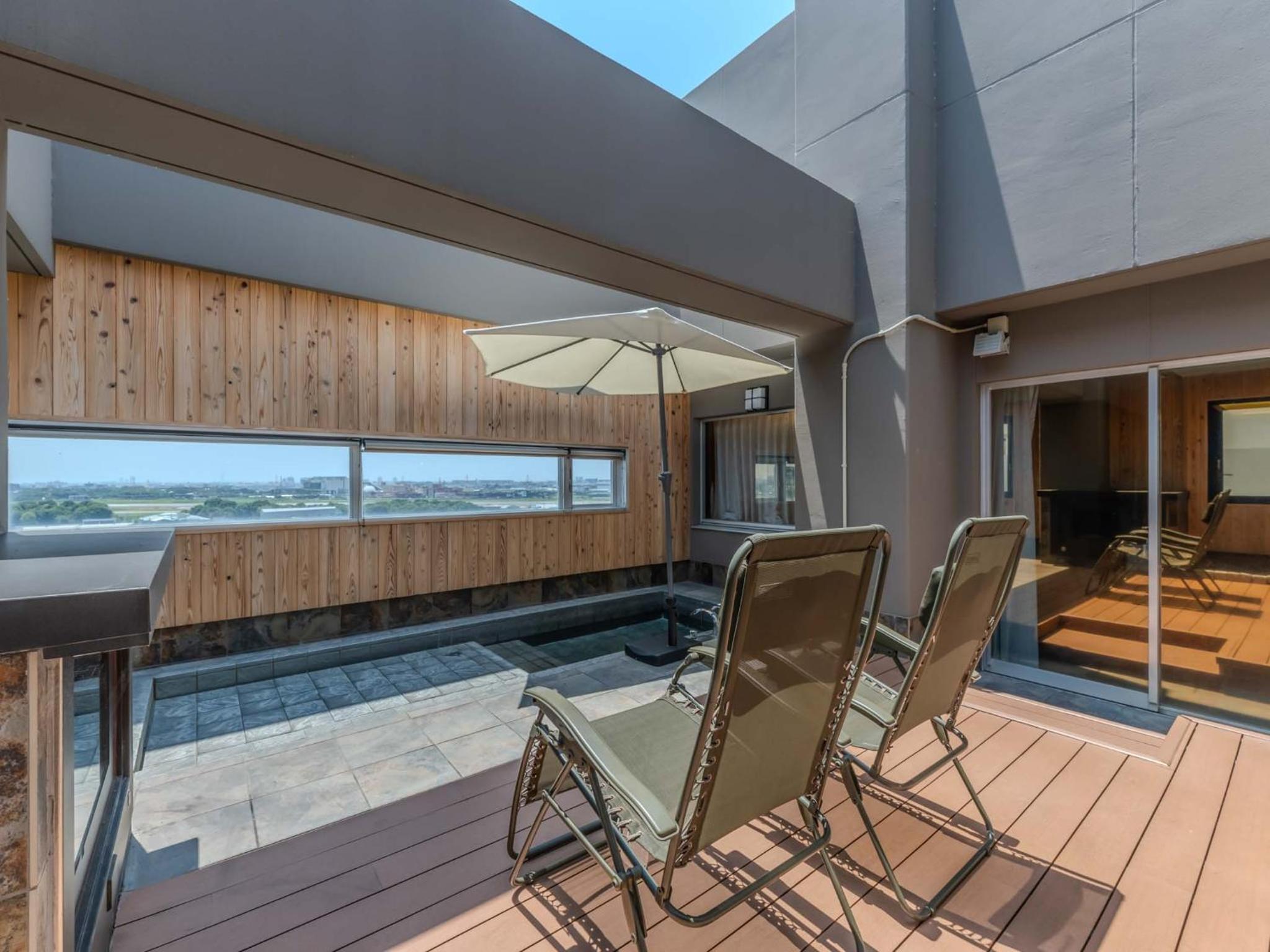 Suite with Terrace photo 2
