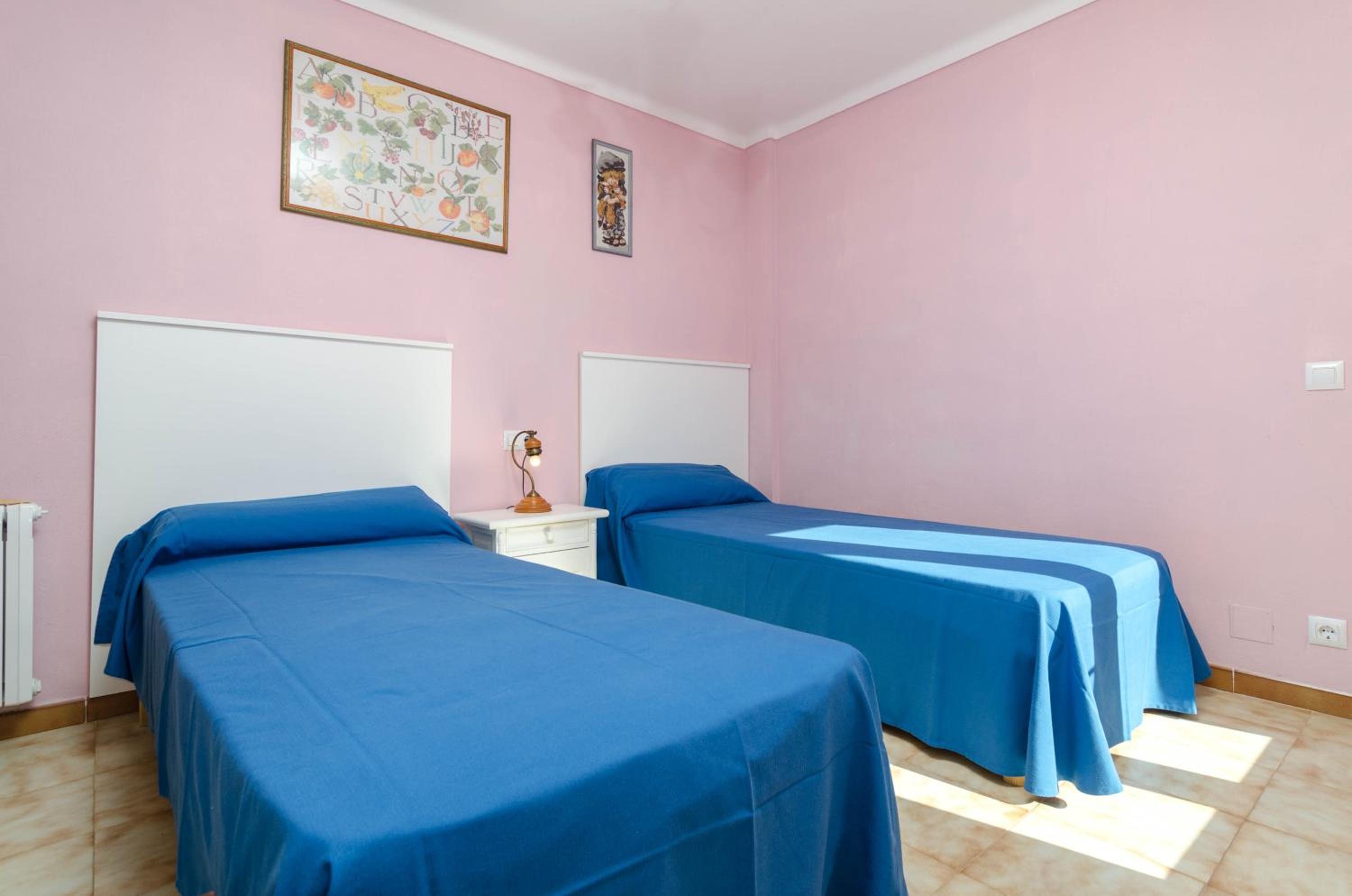 Four-Bedroom Villa photo 2