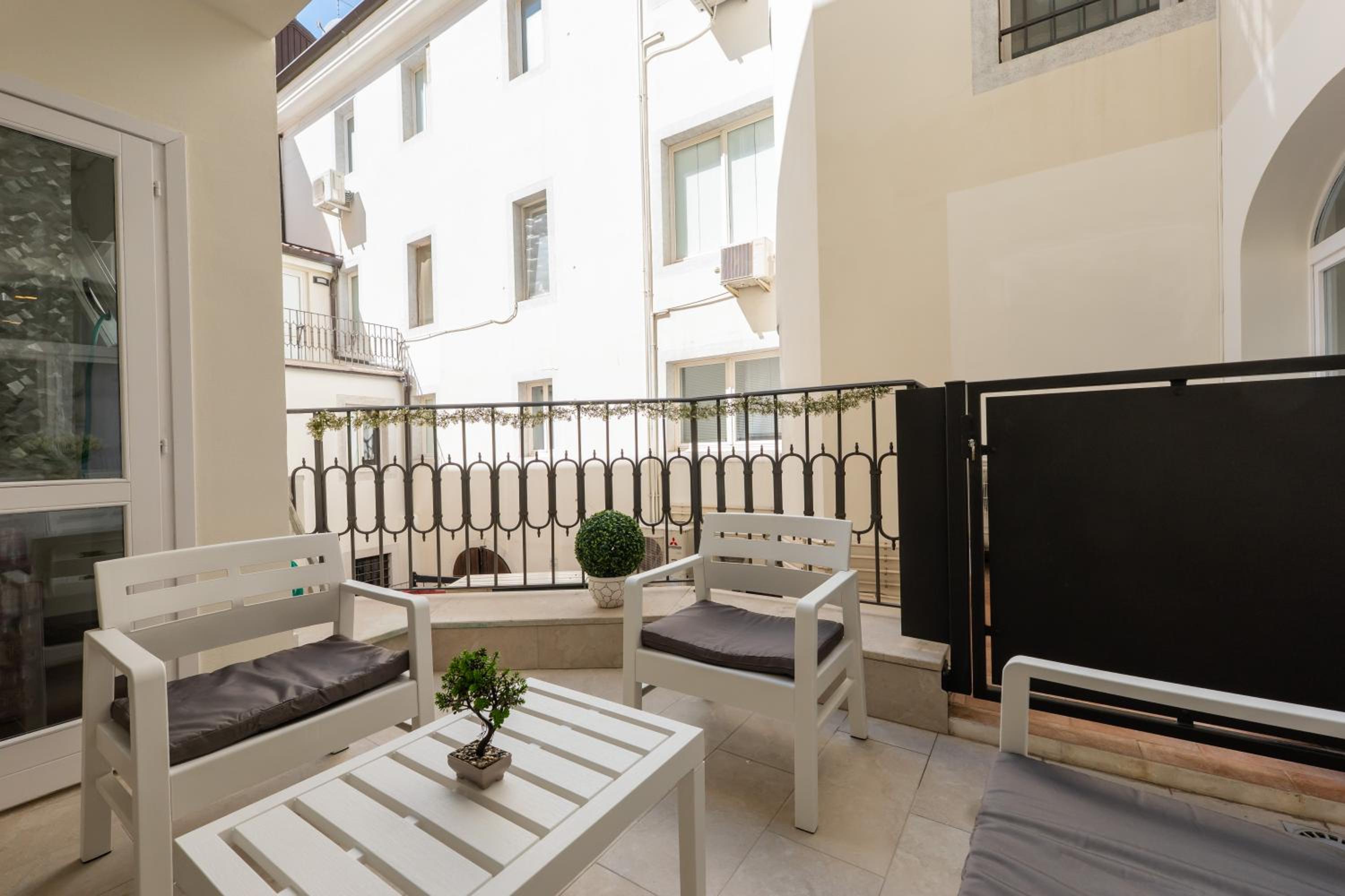 Double Room with Terrace