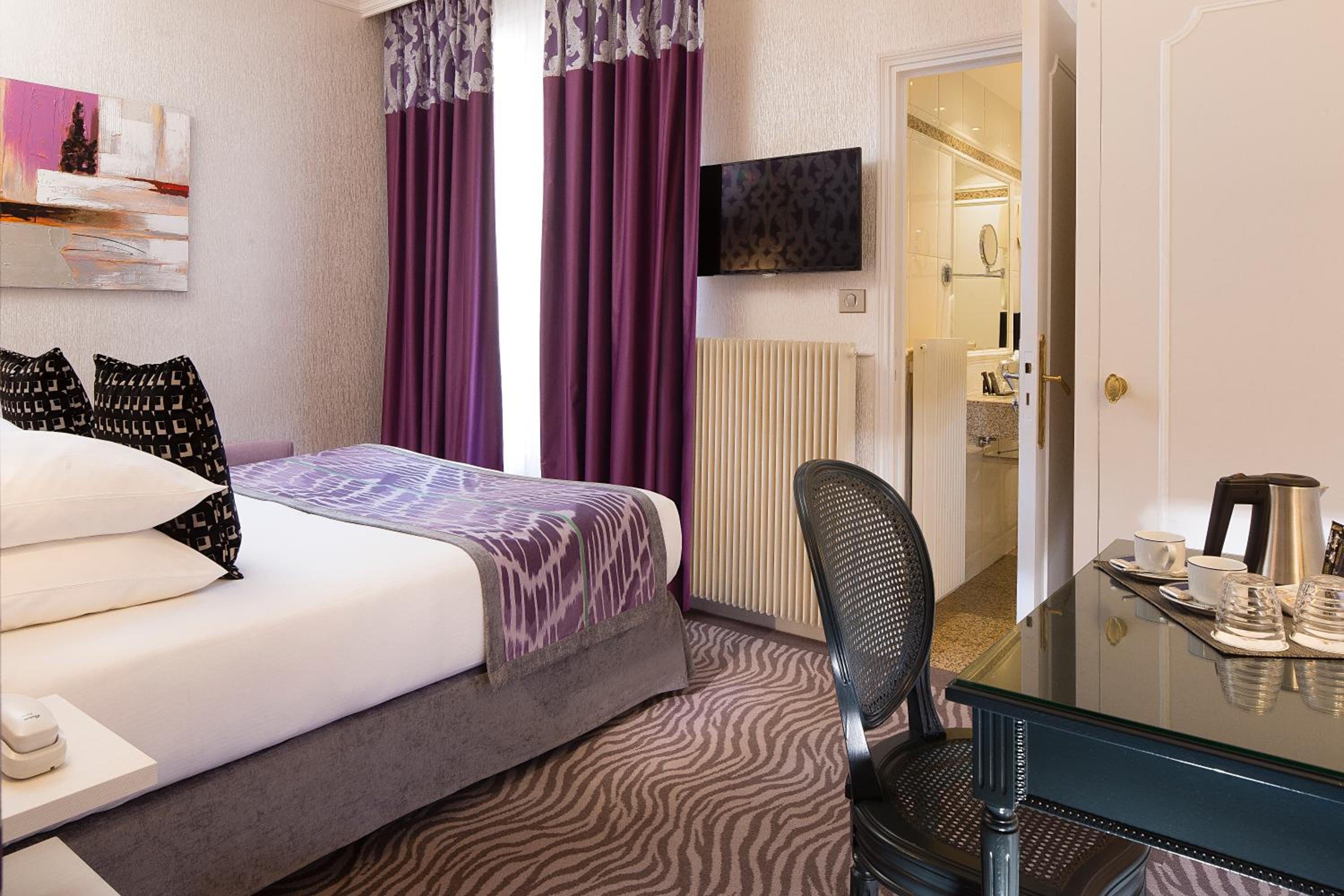 Single Room photo 2