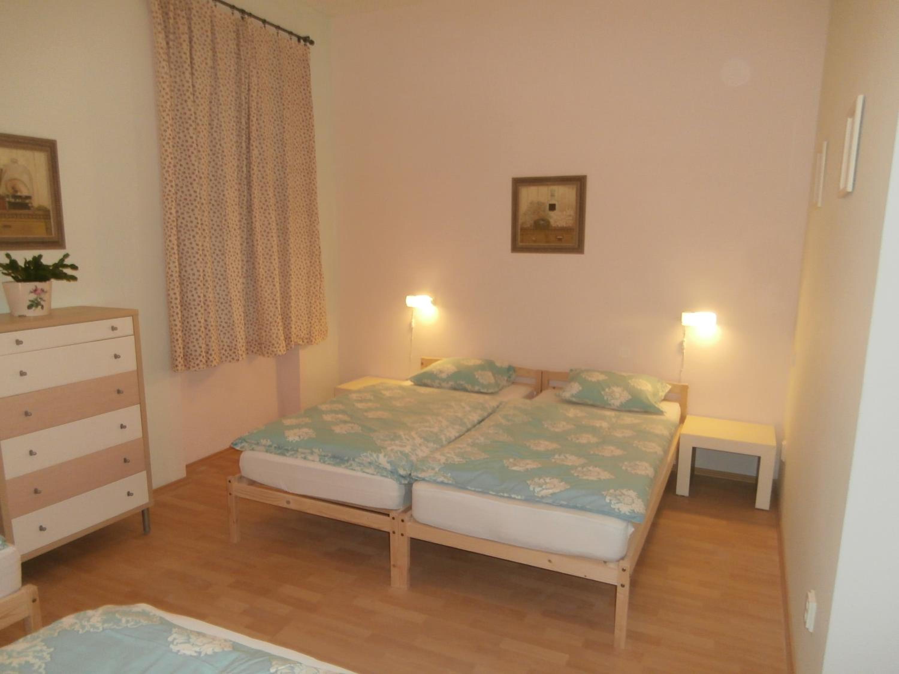 Quadruple Room with Bathroom photo 2