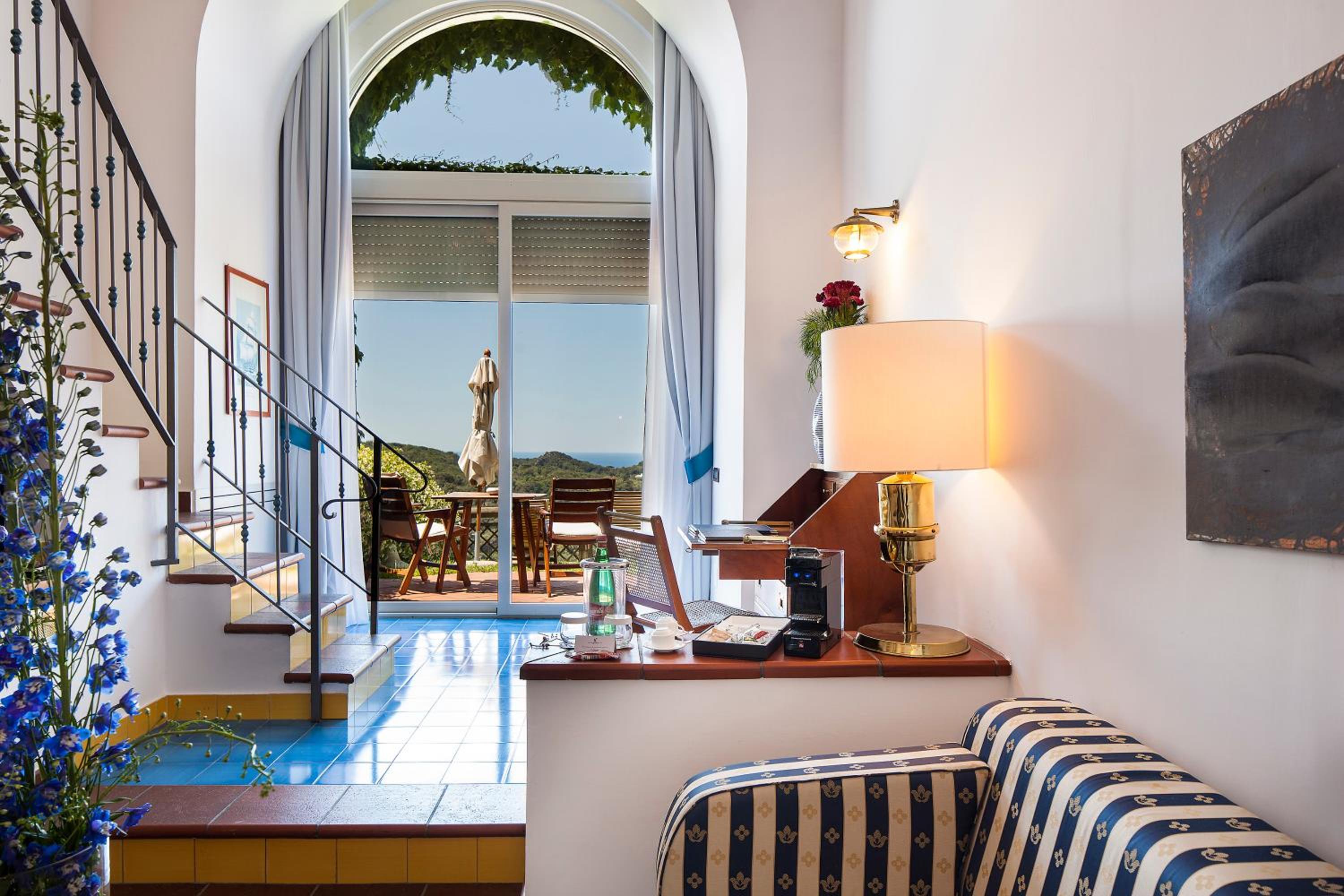 Suite with Sea View - Split Level (4 Adults) - Photo 6