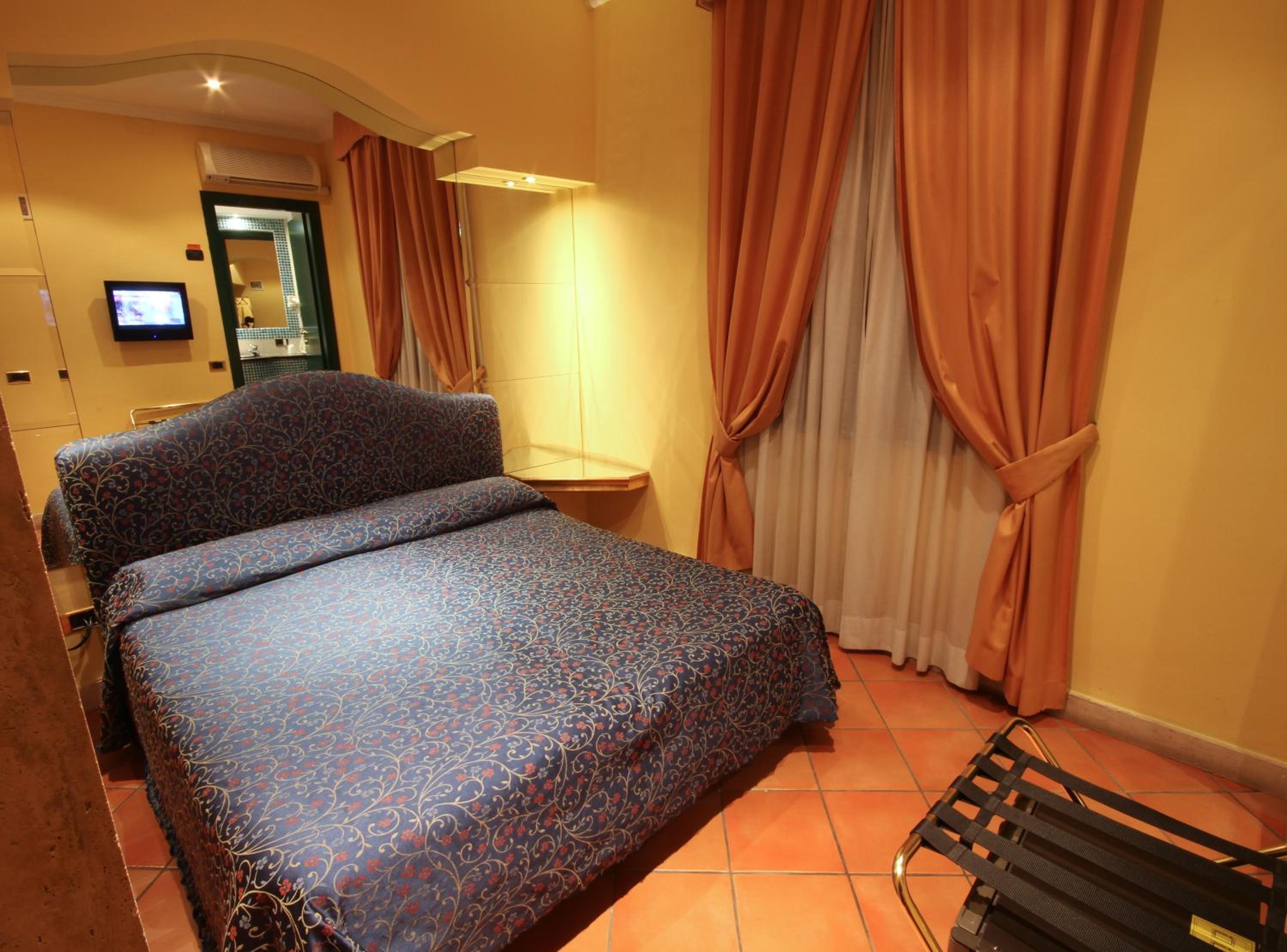 Triple Room photo 1
