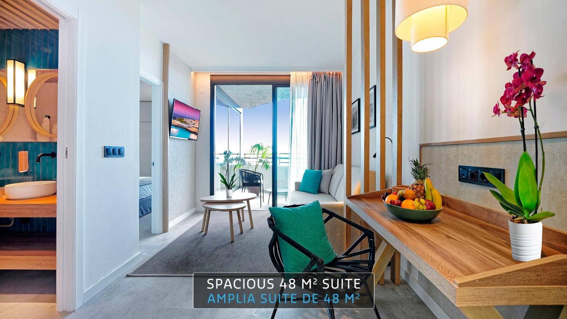 Excellence Suite with Sea View