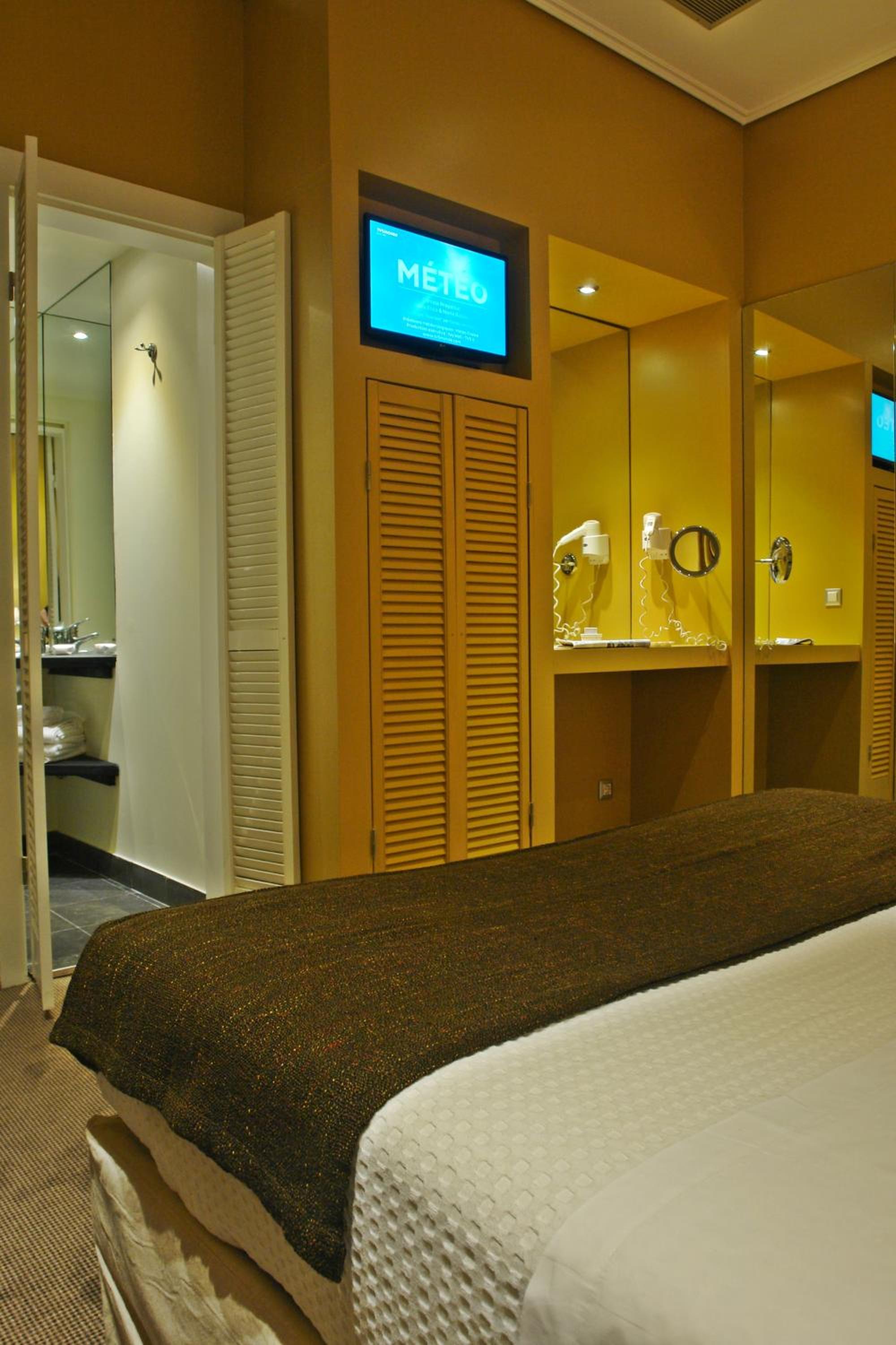 Superior Double or Twin Room photo 2