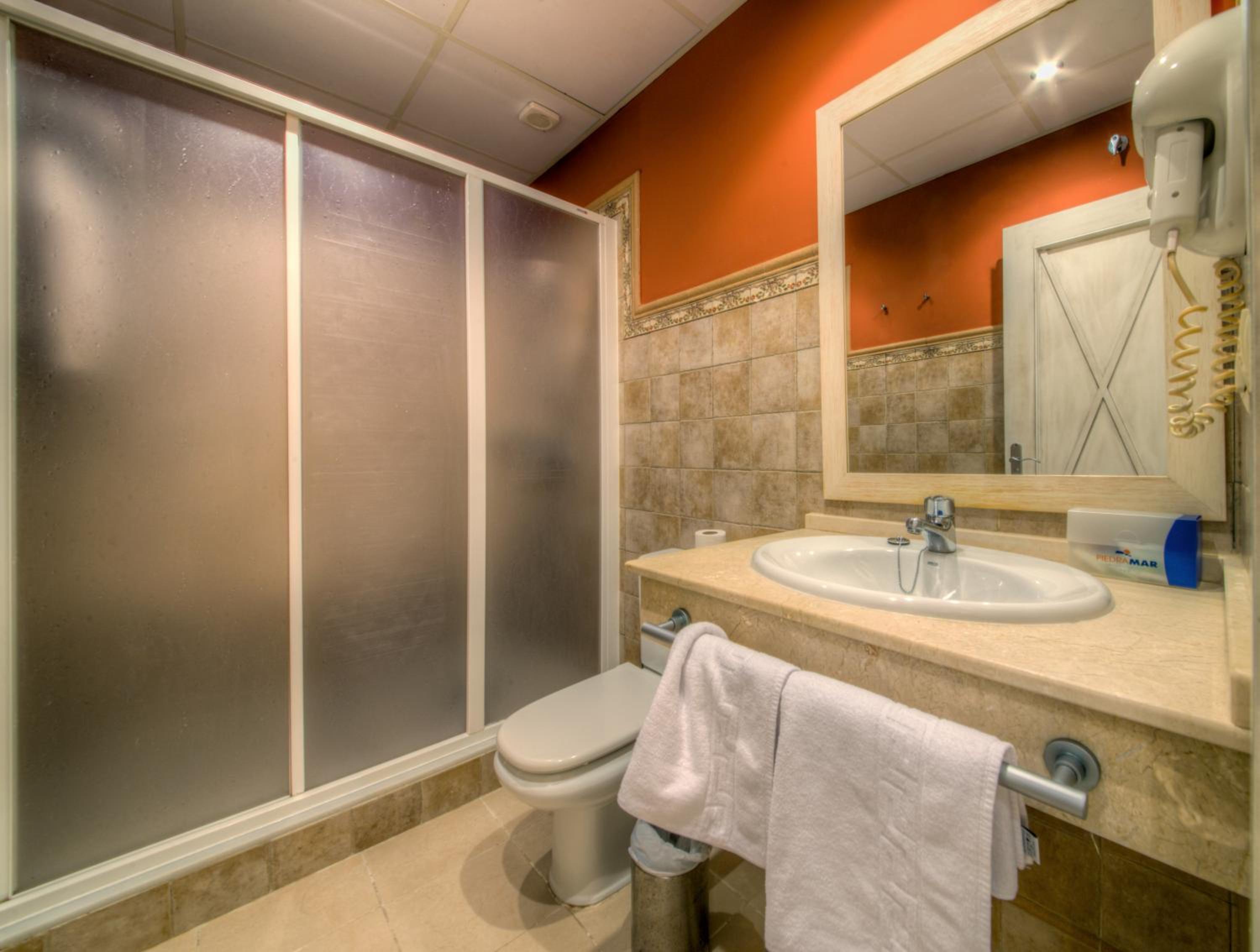 One-Bedroom Apartment (2 Adults) - Photo 7
