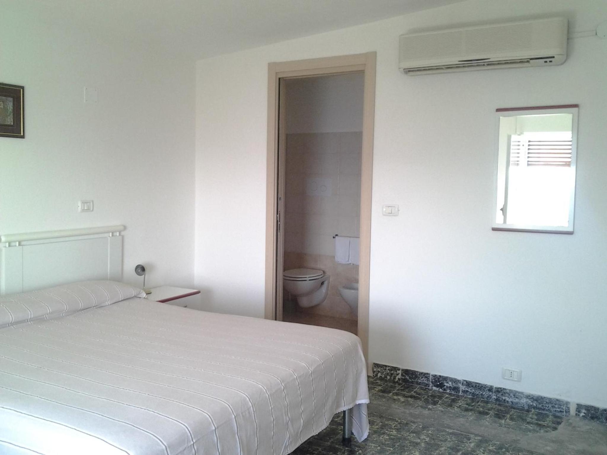Basic Triple Room - Photo 5