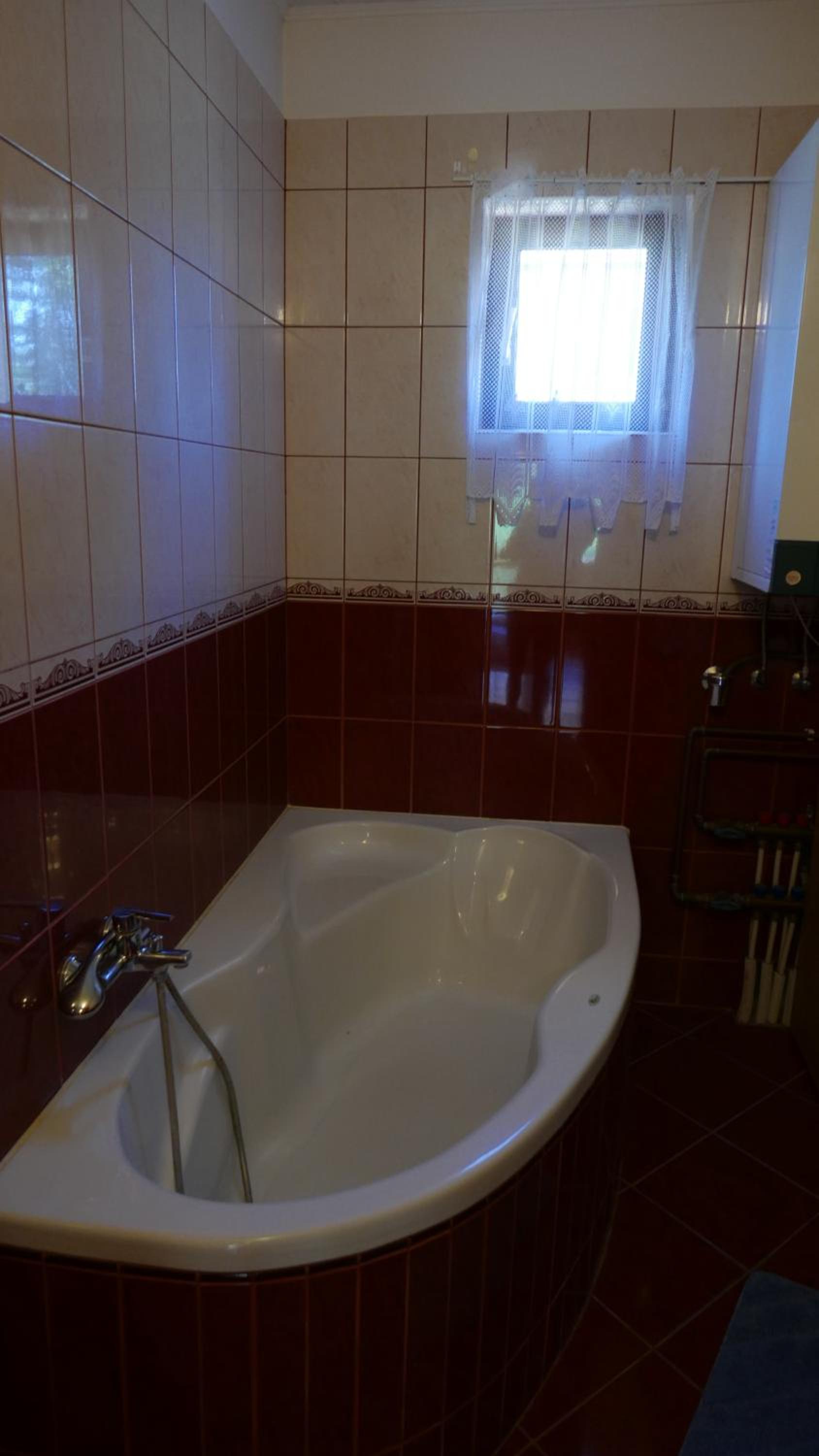 Quadruple Room with Bath photo 1