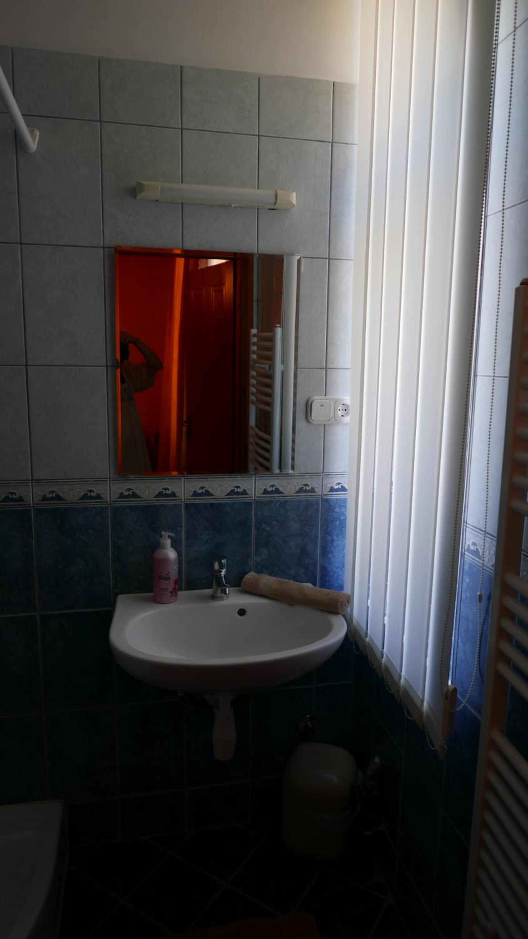 Family Room with Shower photo 2