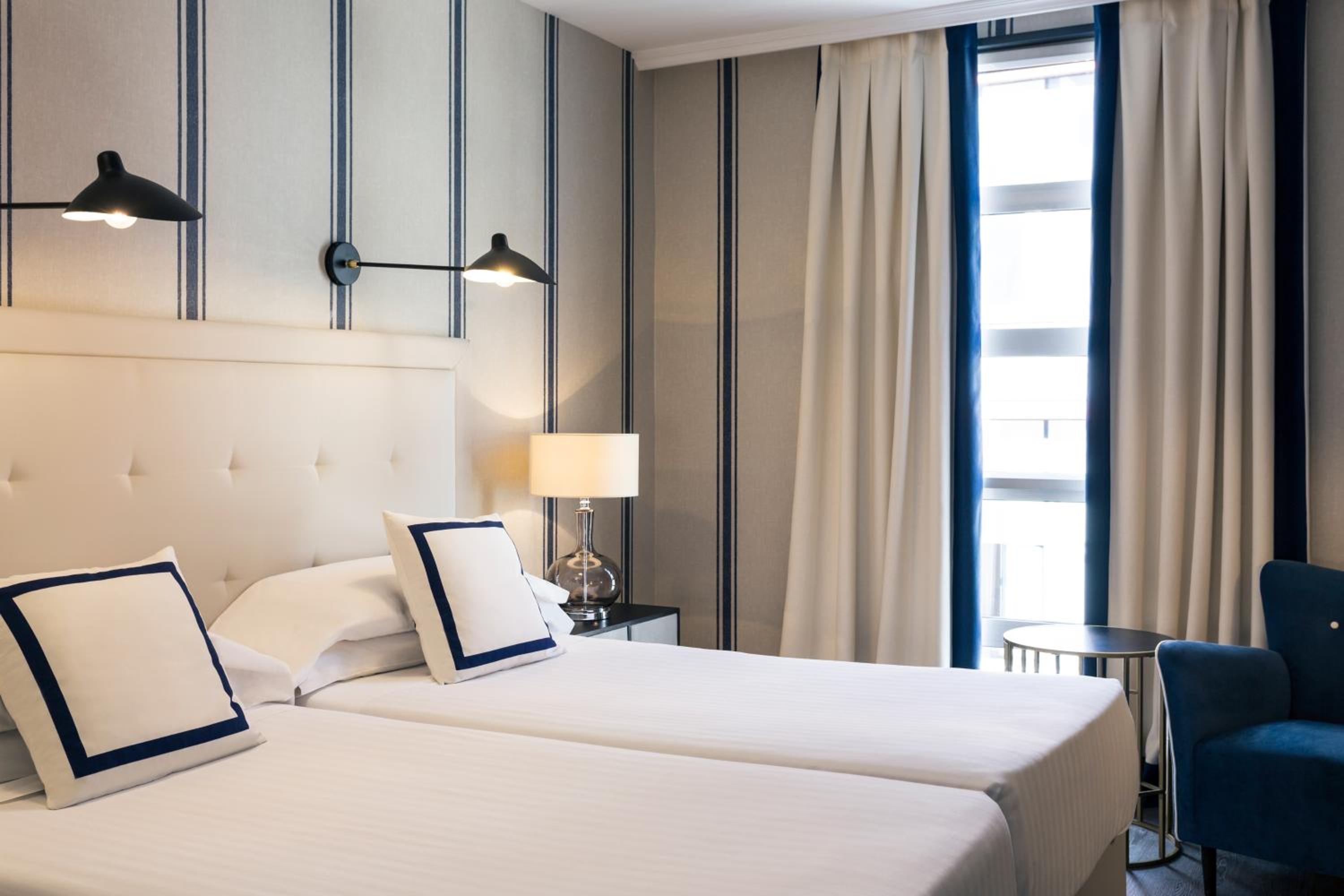 Habitación Estándar con Dos Camas Individuales