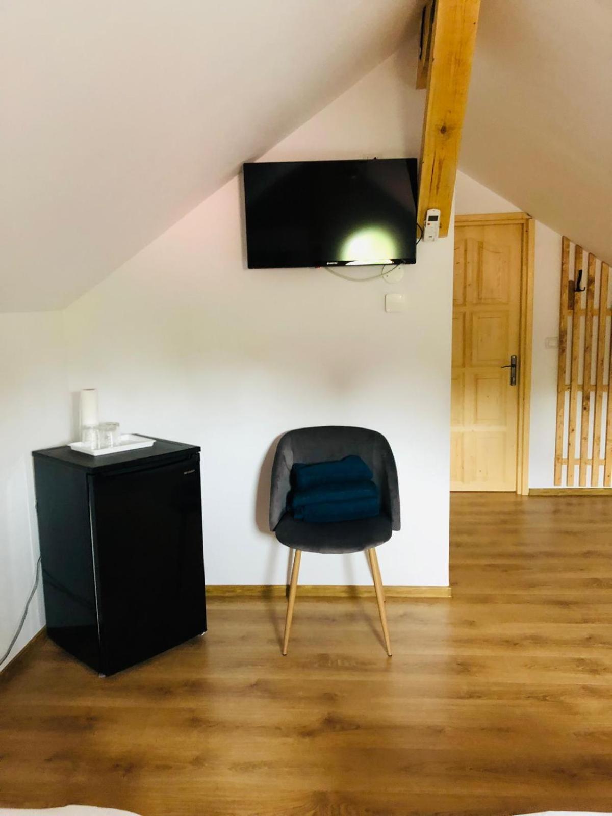 Triple Room with Bathroom