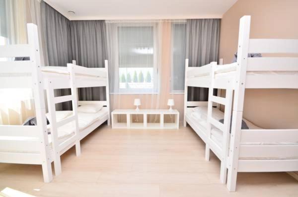 Economy Triple Room with Shared Bathroom photo 1