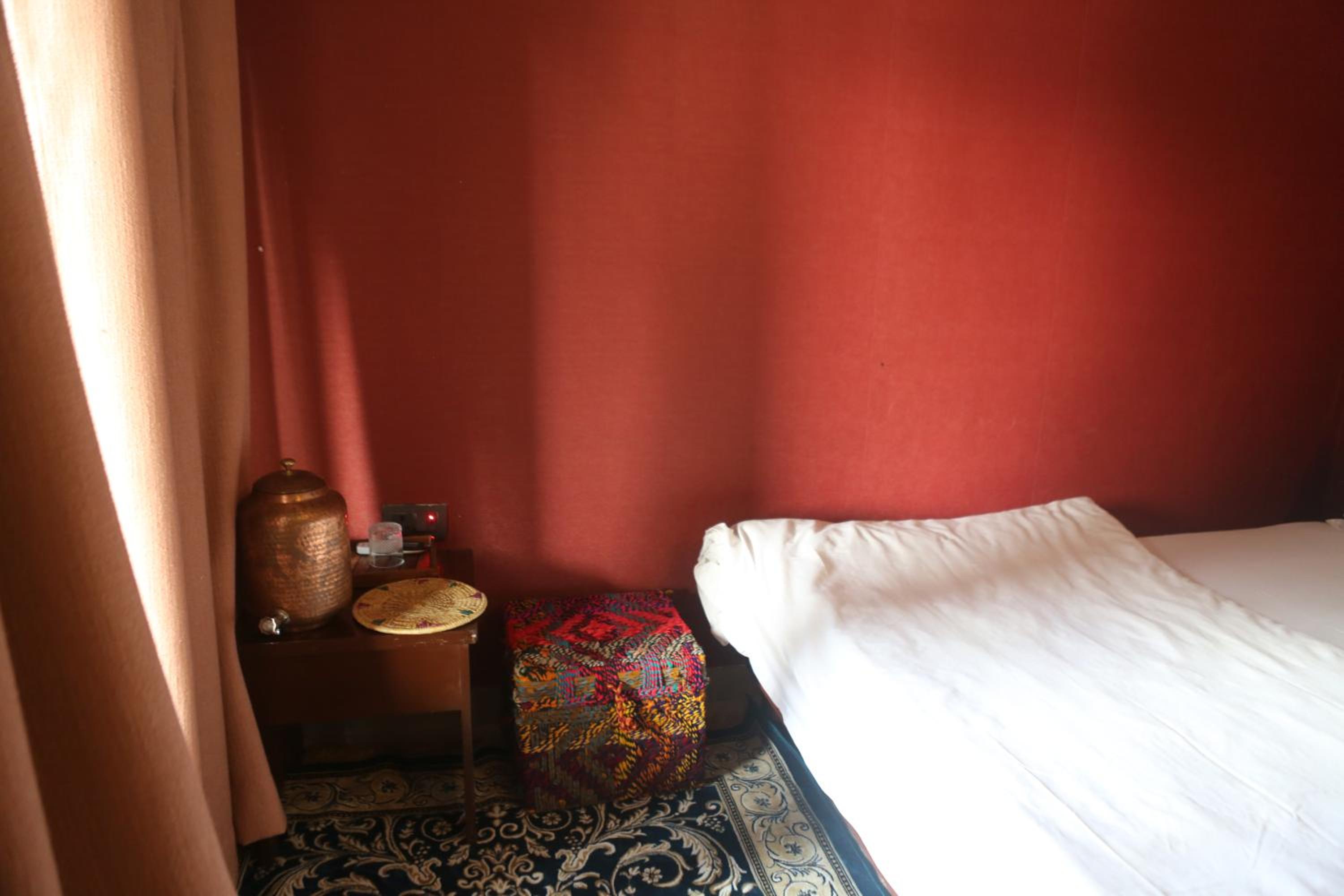 Deluxe Double Room (2 Adults + 1 Child) photo 2