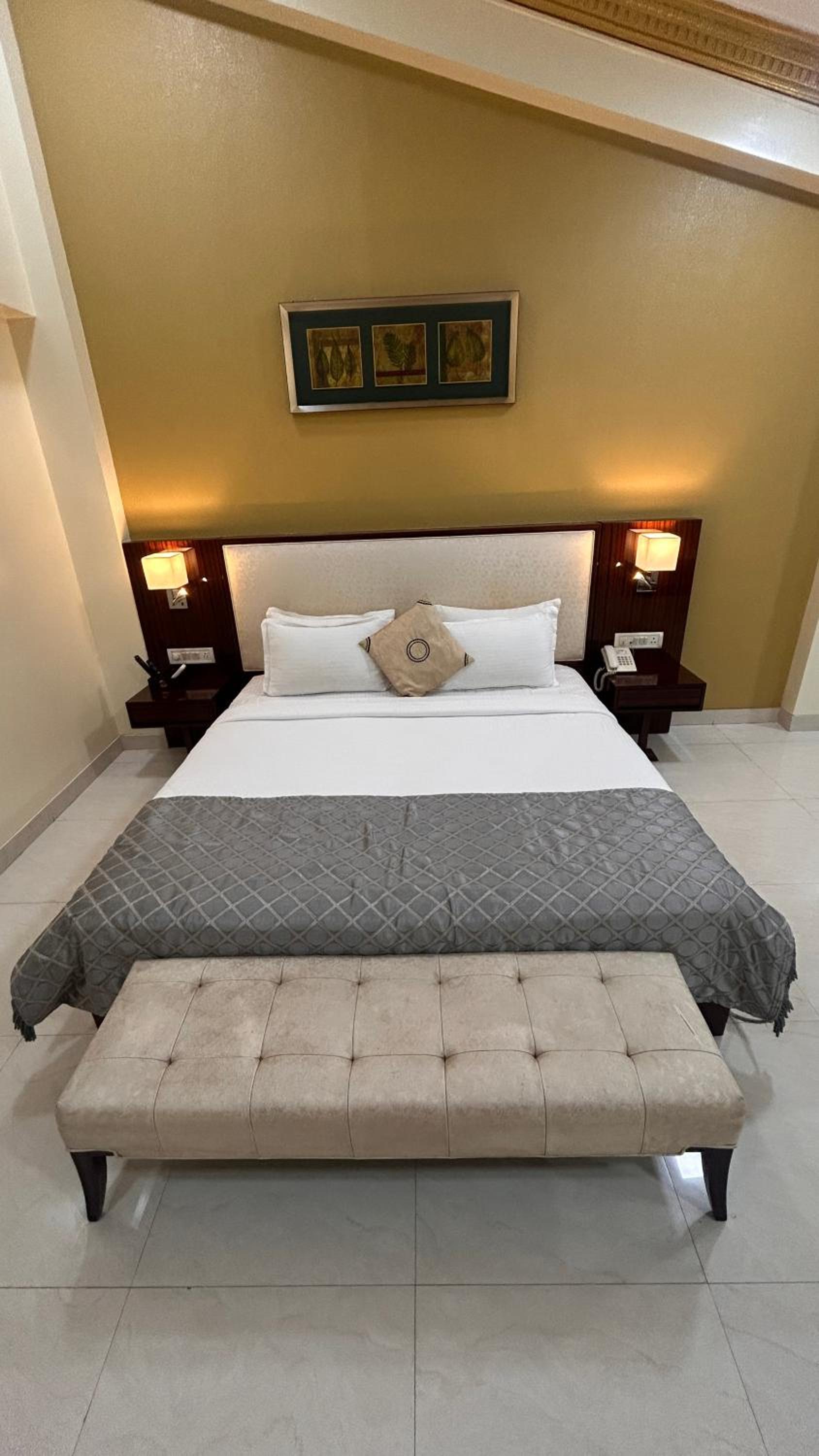 Large Double Room