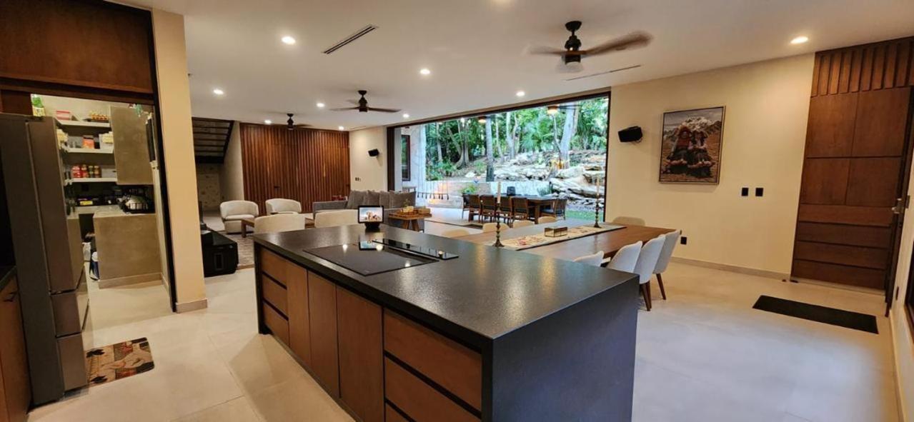 Villa photo 3