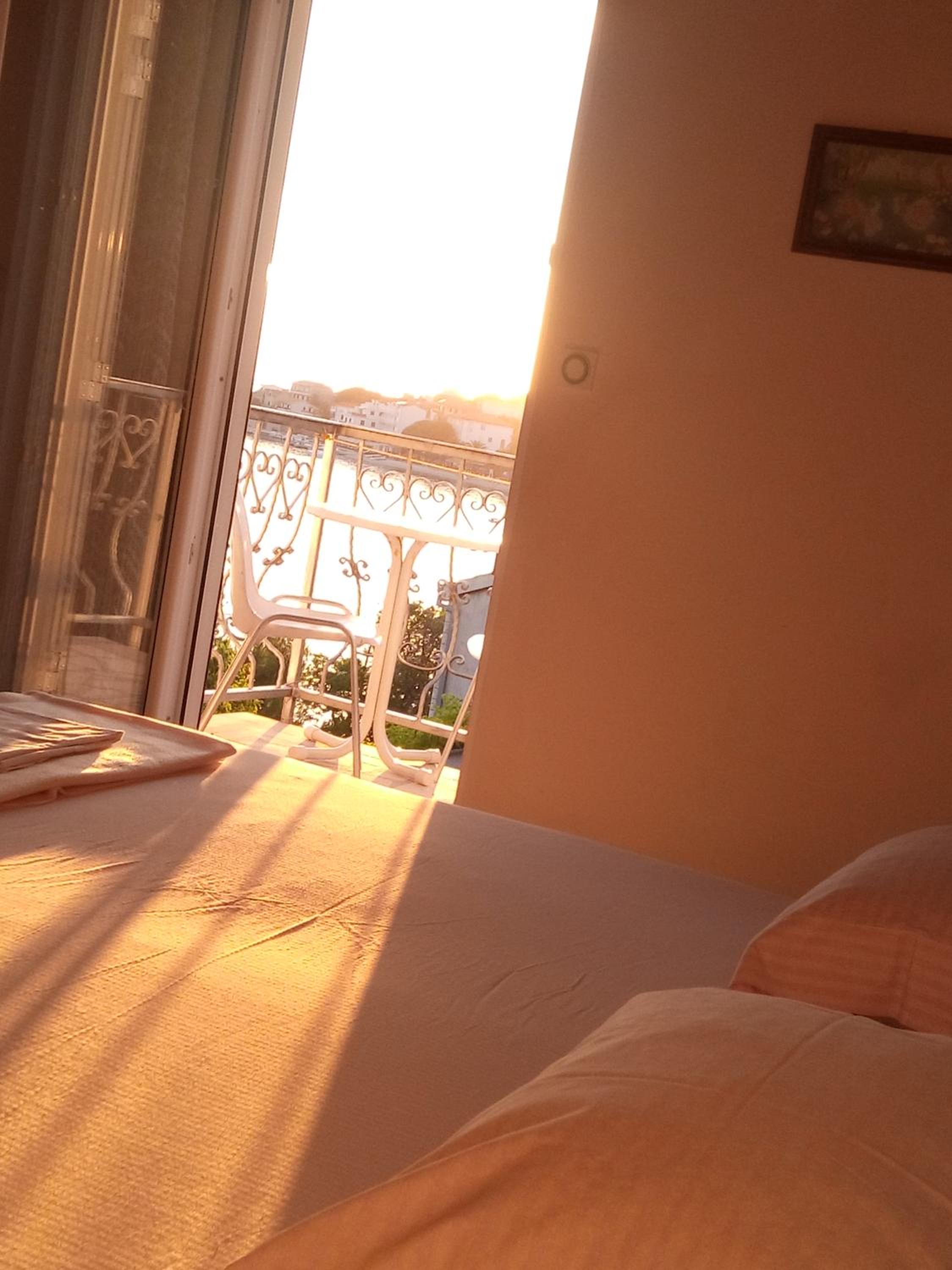 King Room with Balcony photo 3