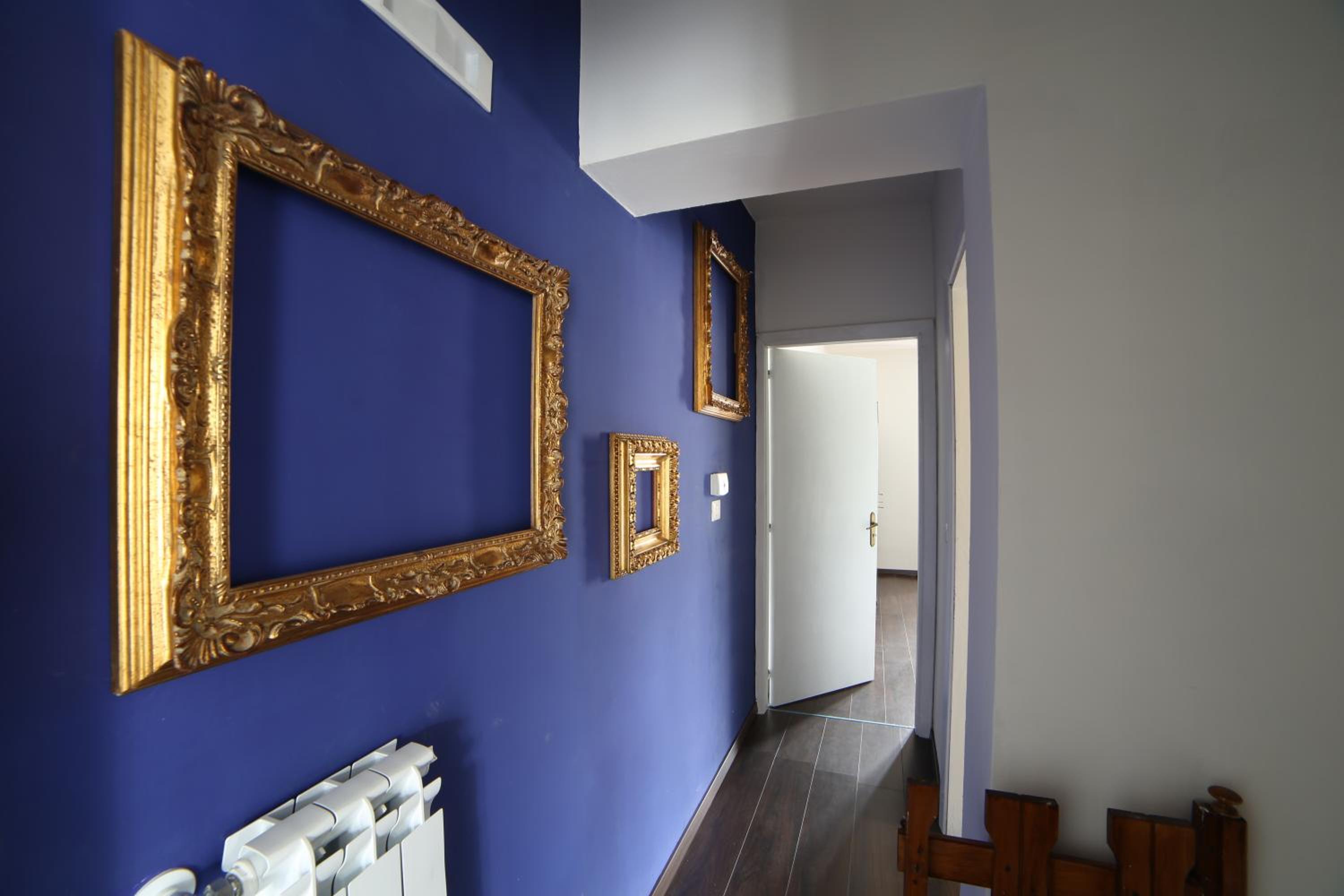 Three-Bedroom House - Photo 4