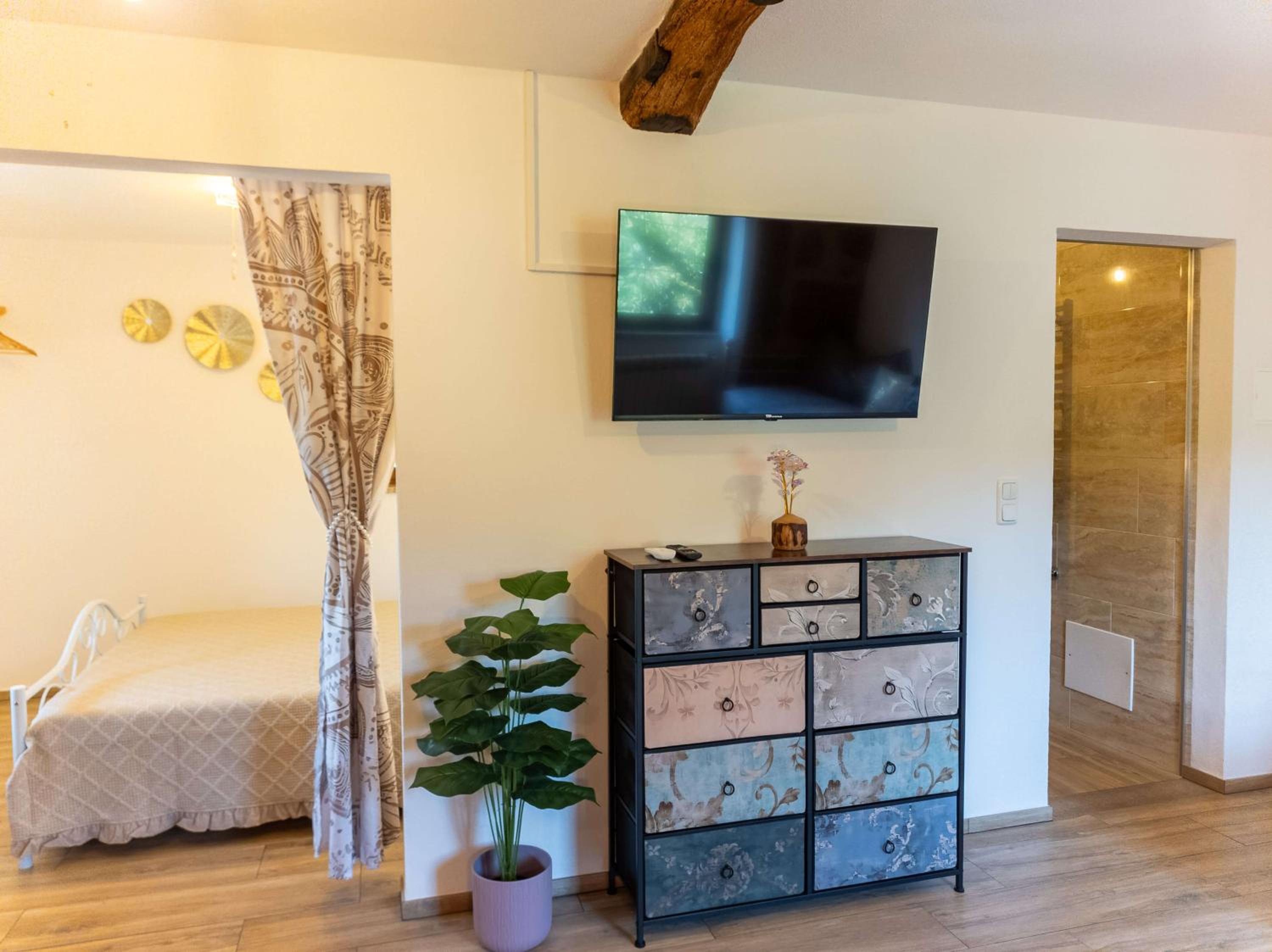Two-Bedroom Apartment with River View photo 3