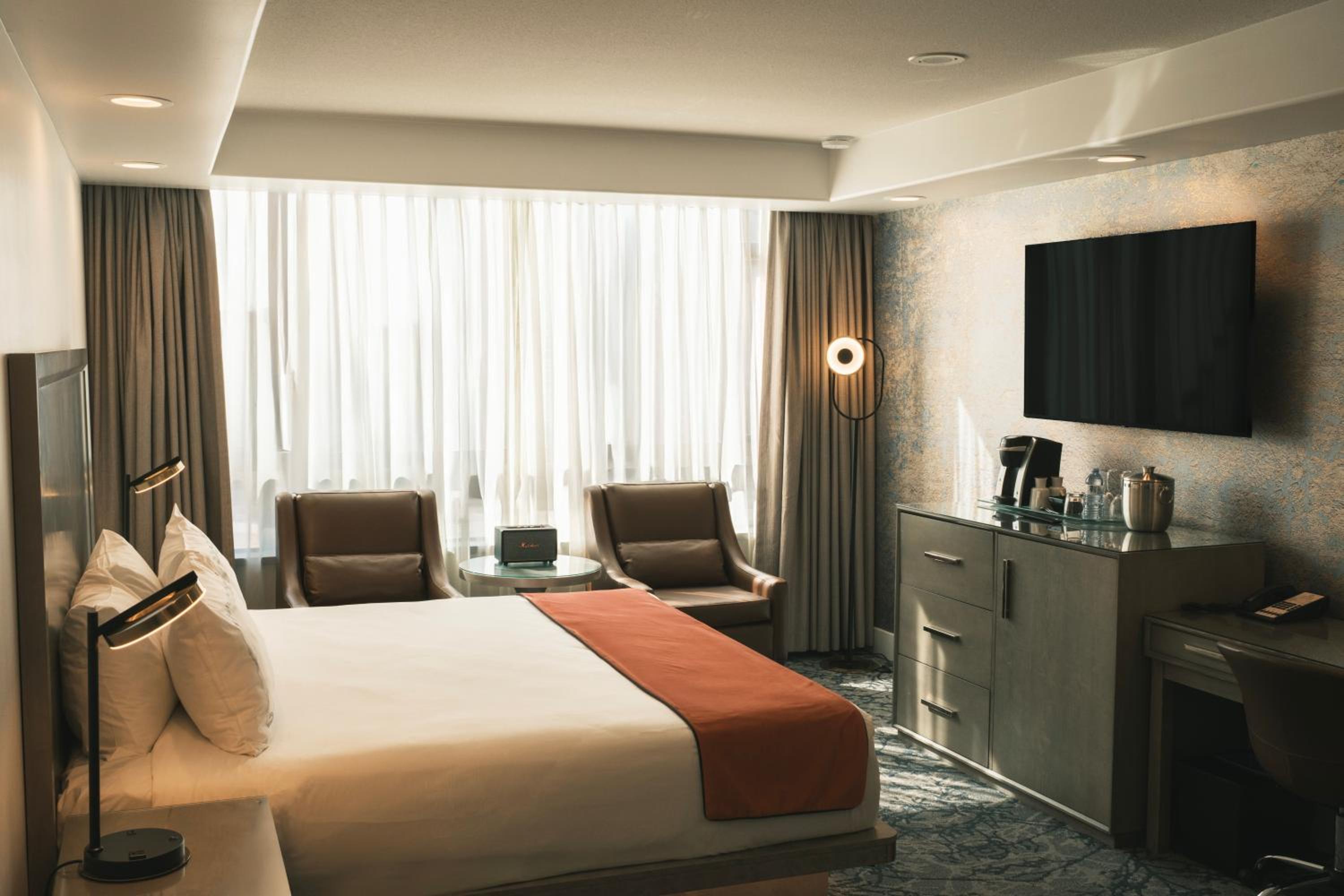 Executive King Junior Suite photo 2