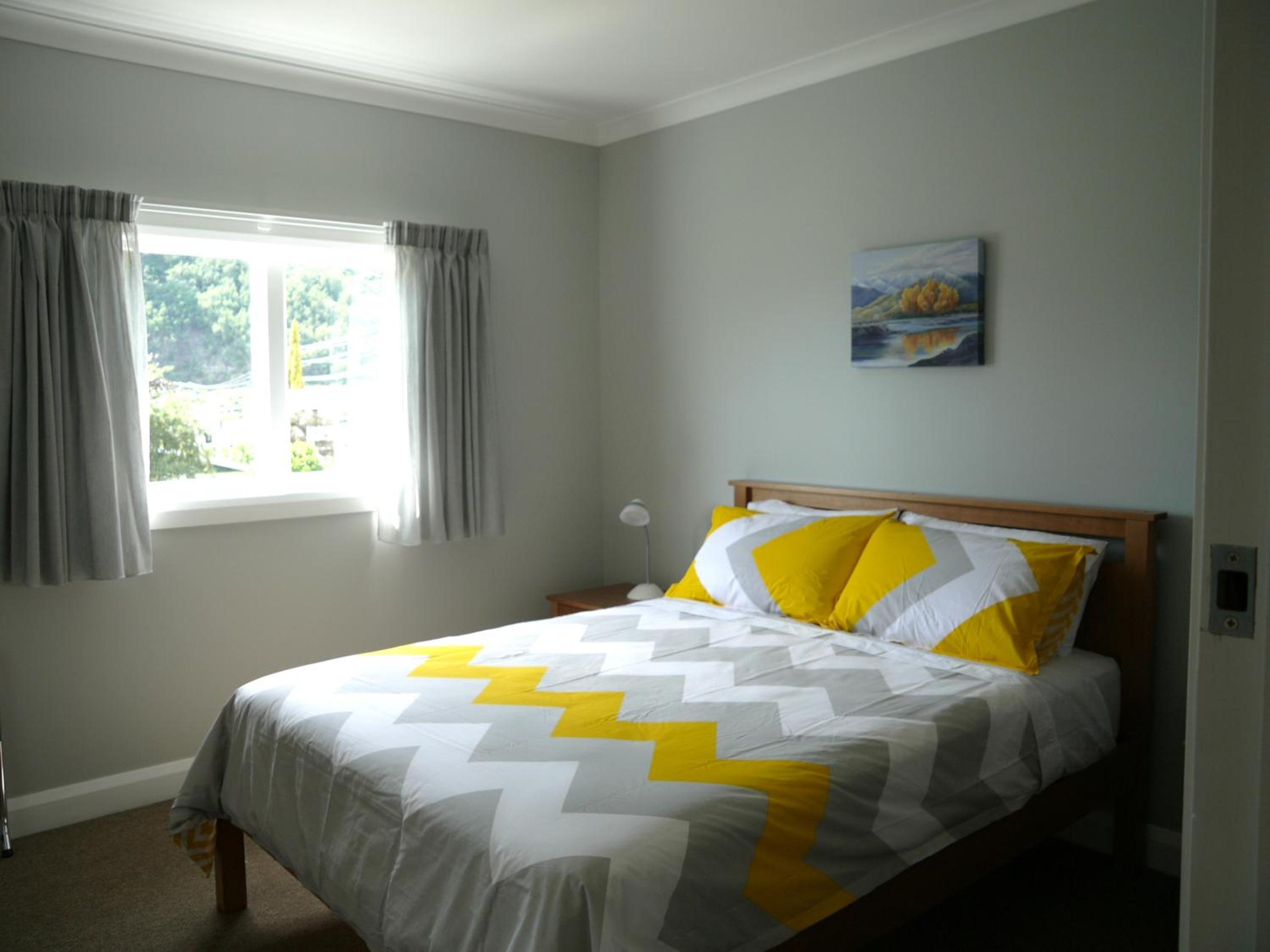 Deluxe Queen Room - 3 photo 1
