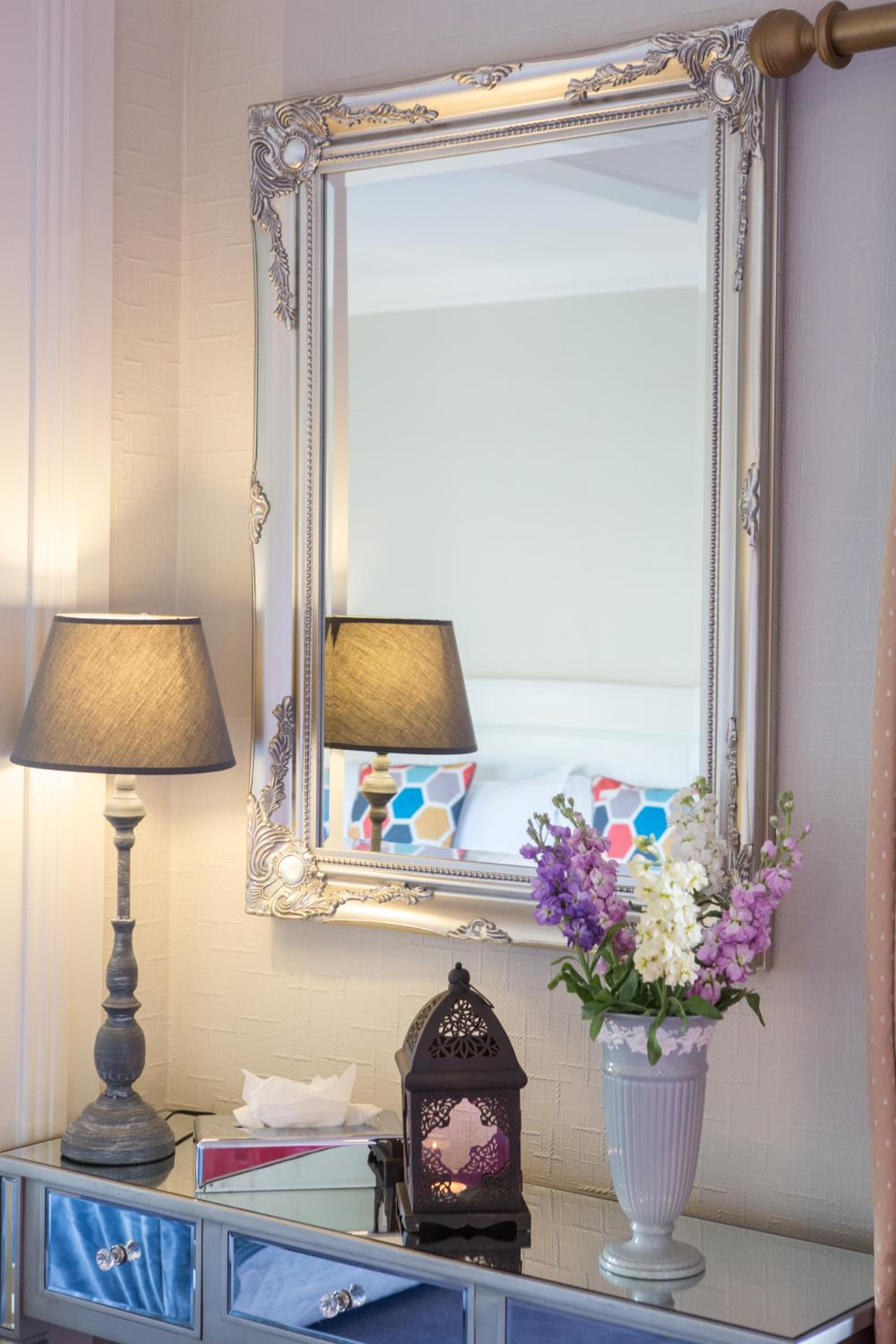 Double or Twin Room with Private Bathroom photo 2