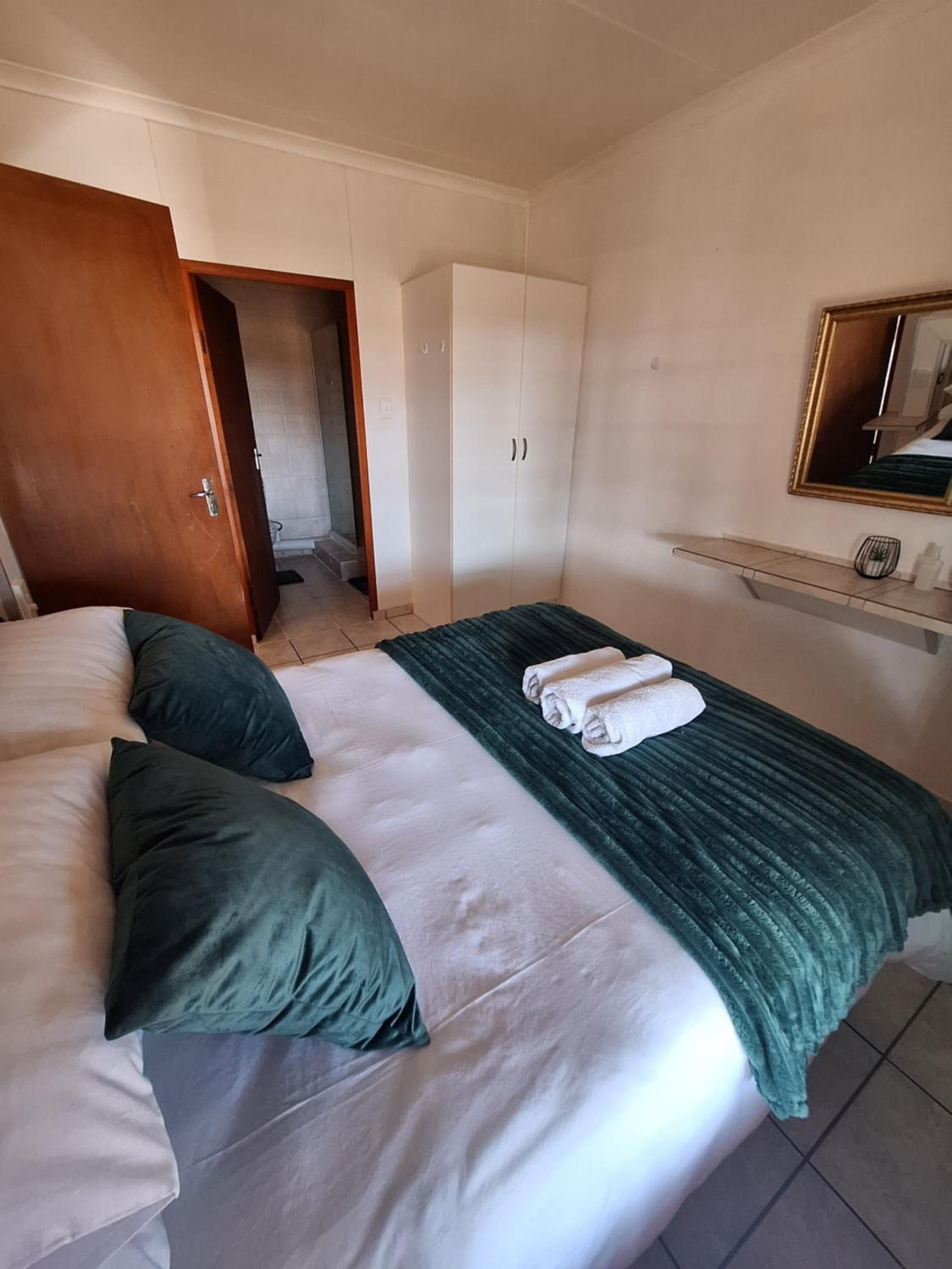 One-Bedroom Family Apartment photo 2