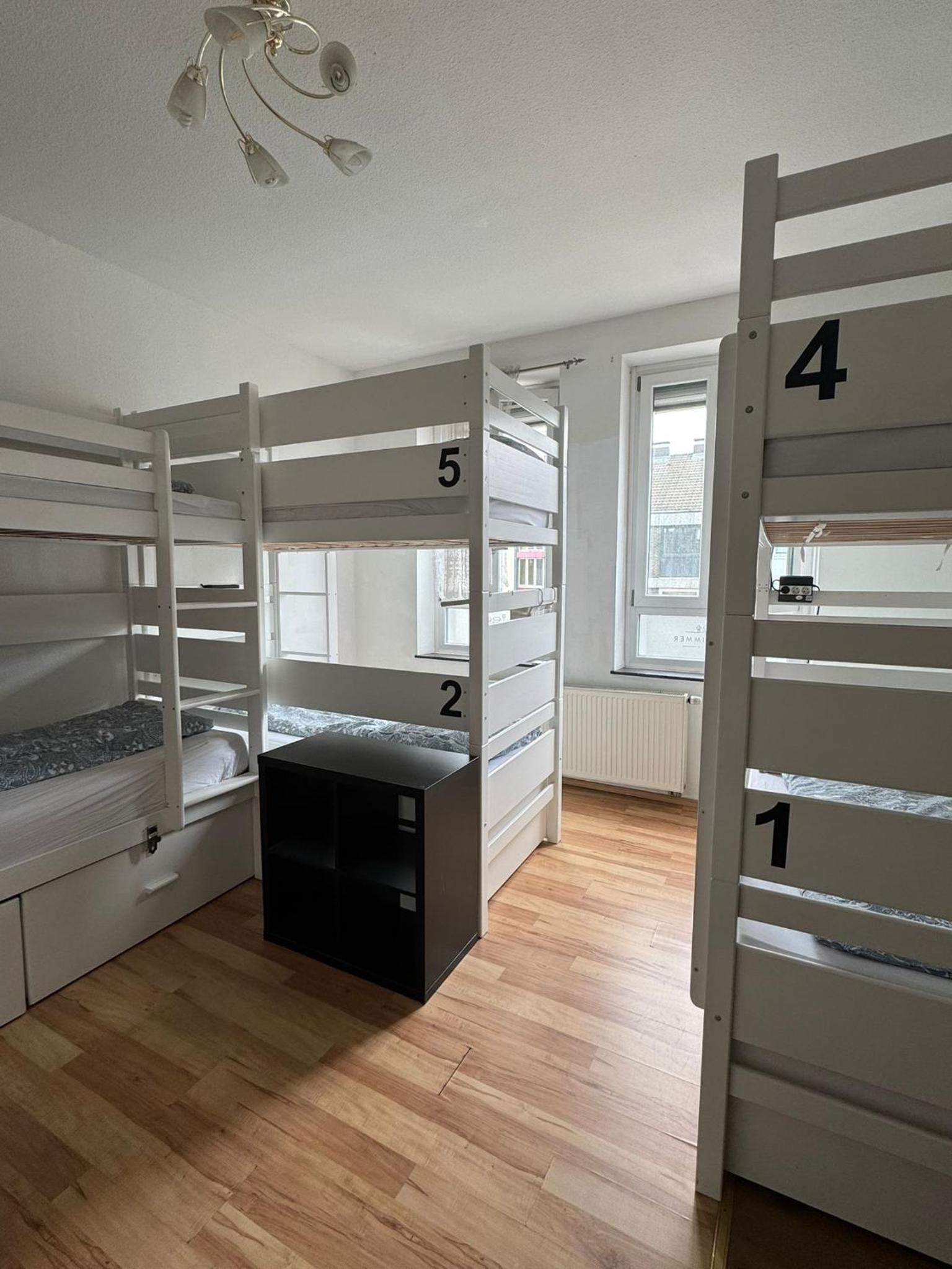 Four-Room Apartment photo 3