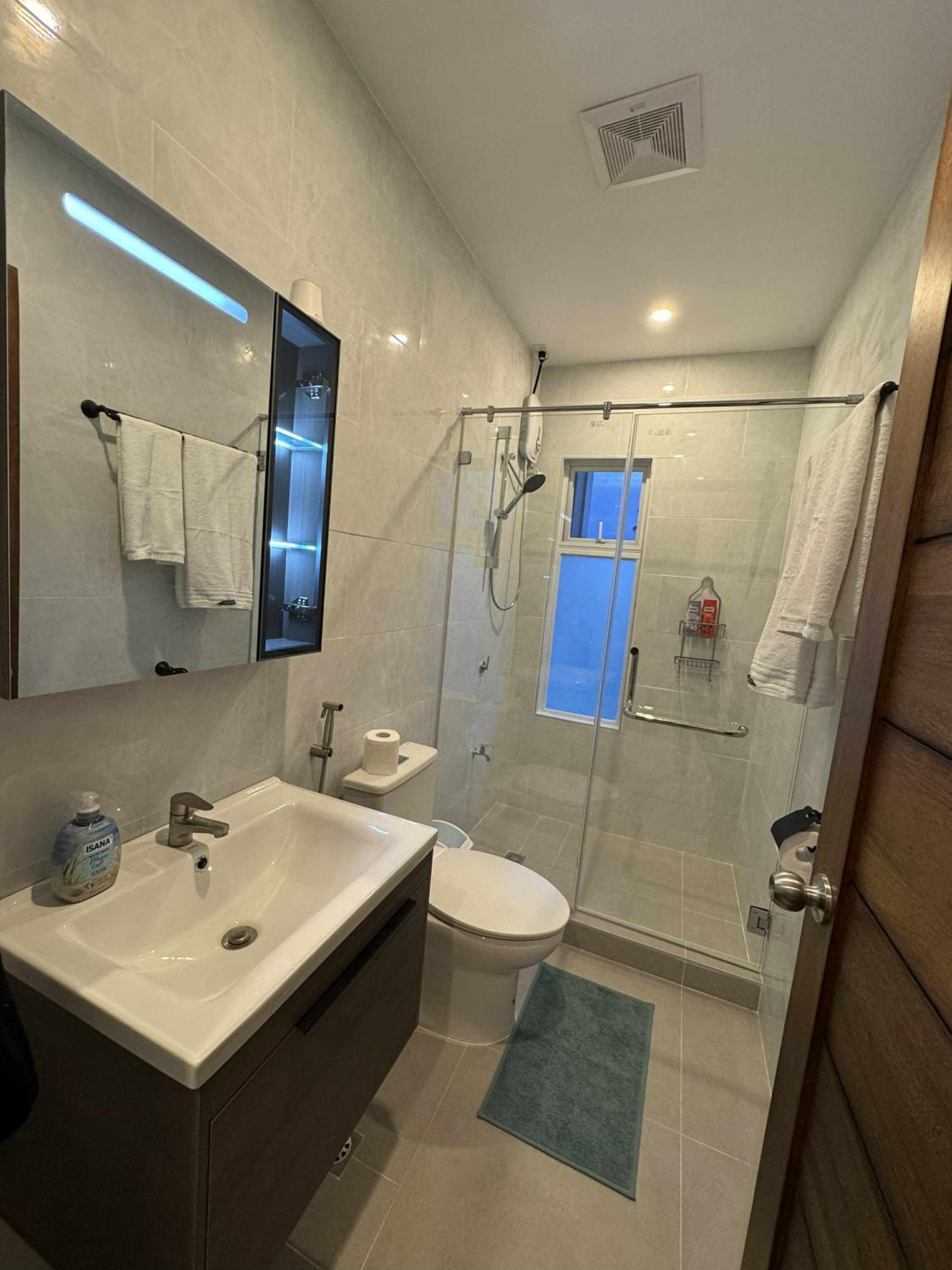 Deluxe King Room photo 3