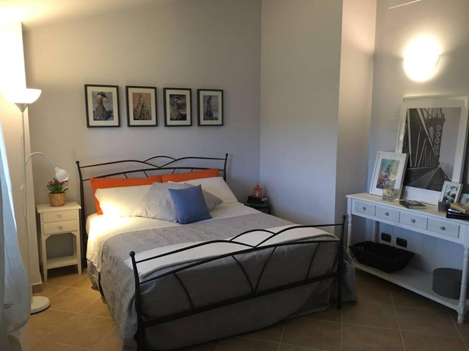 Three-Bedroom Apartment photo 1