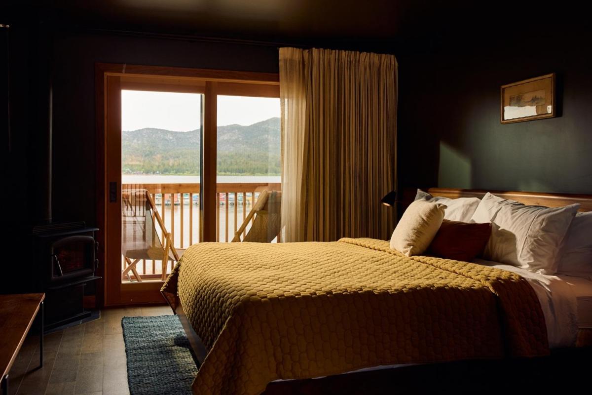 One-Bedroom Suite photo 1