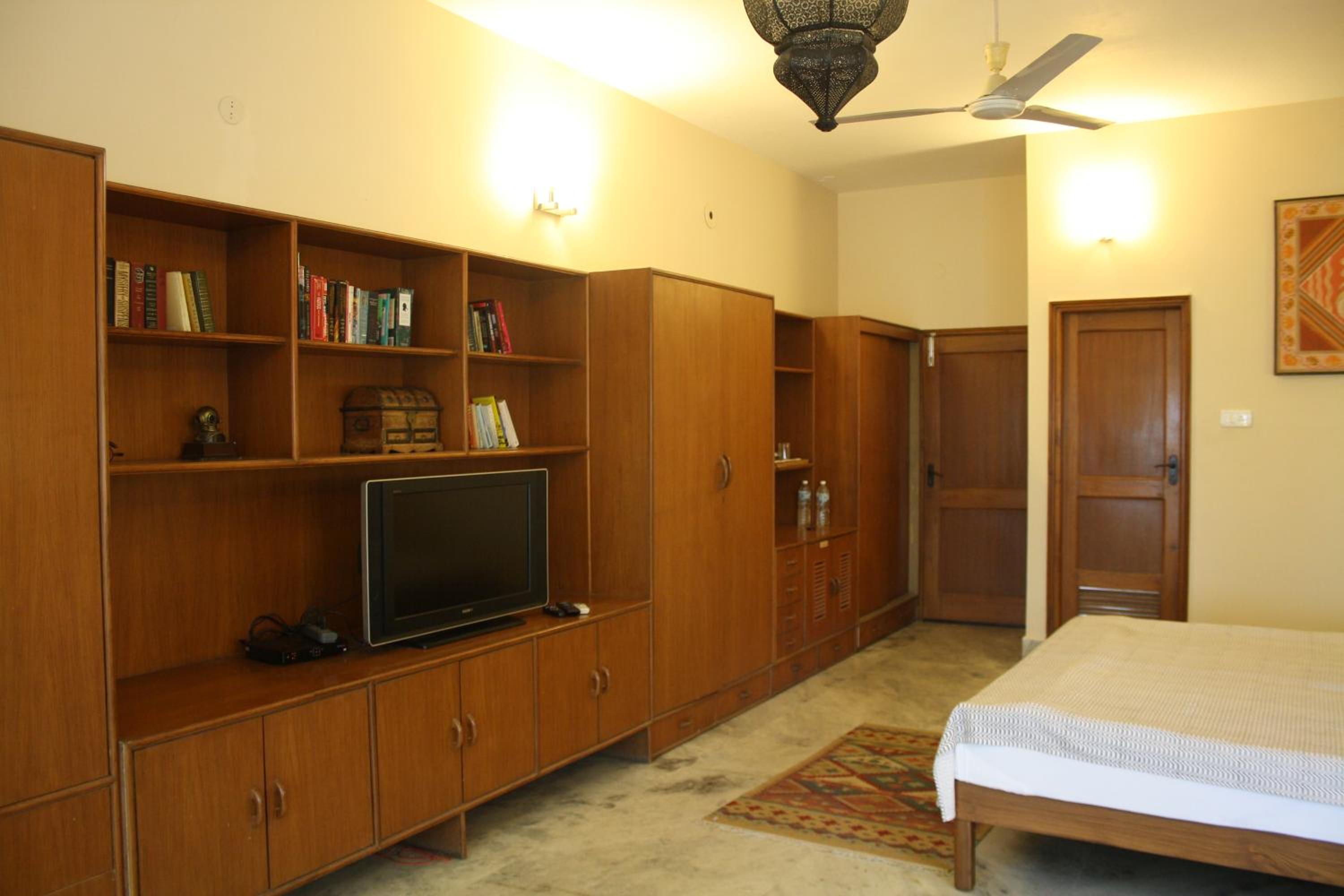 Deluxe Double or Twin Room with Lake View photo 1