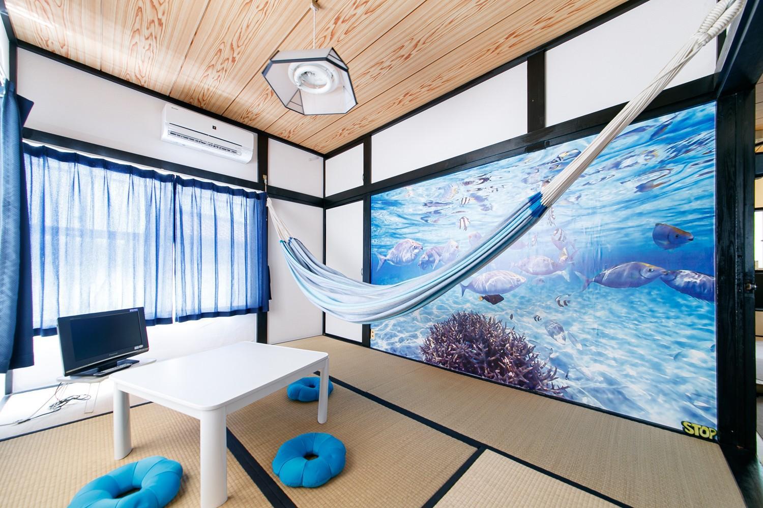 Japanese-Style Room