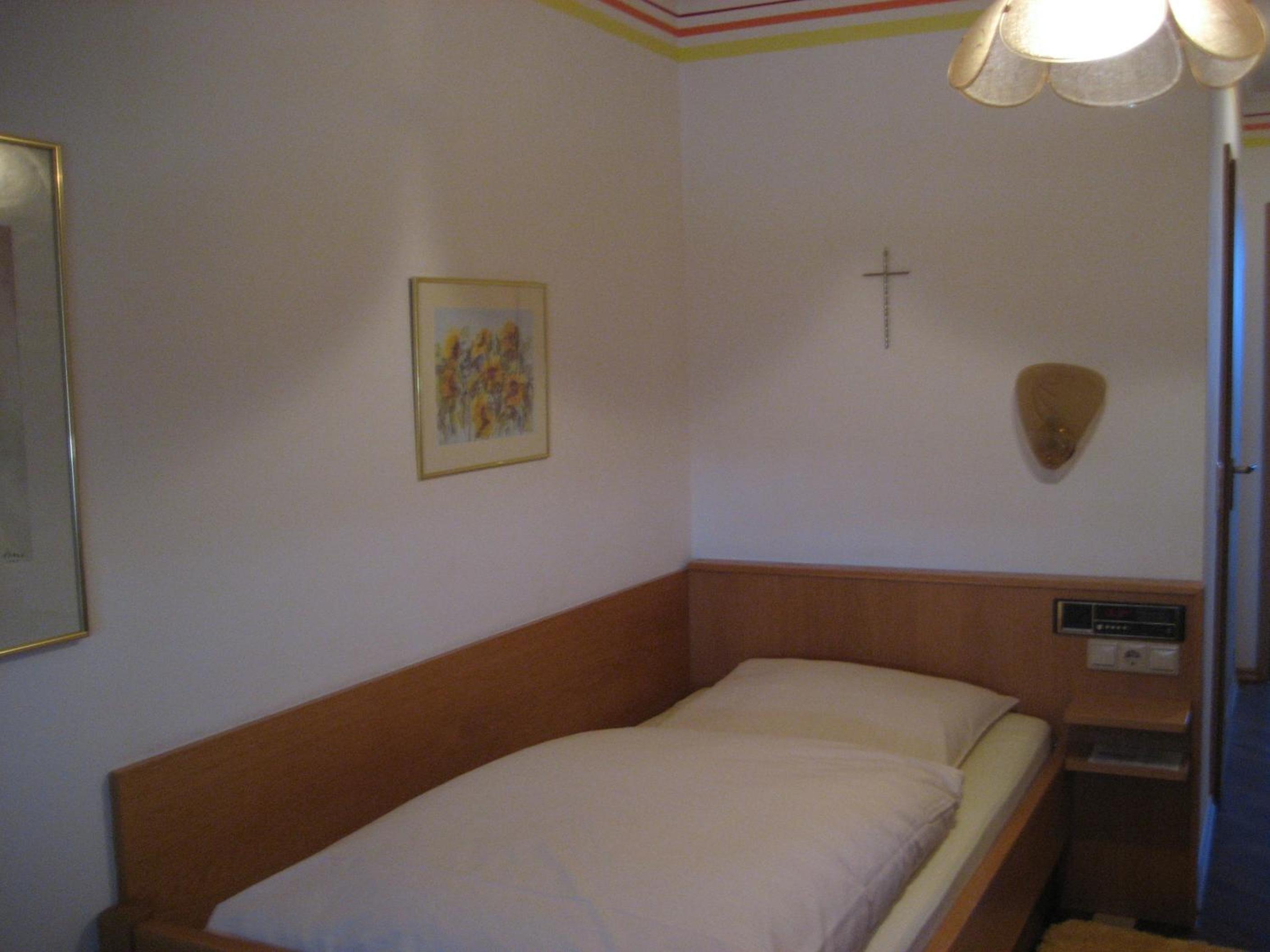 Single Room with Shower photo 2