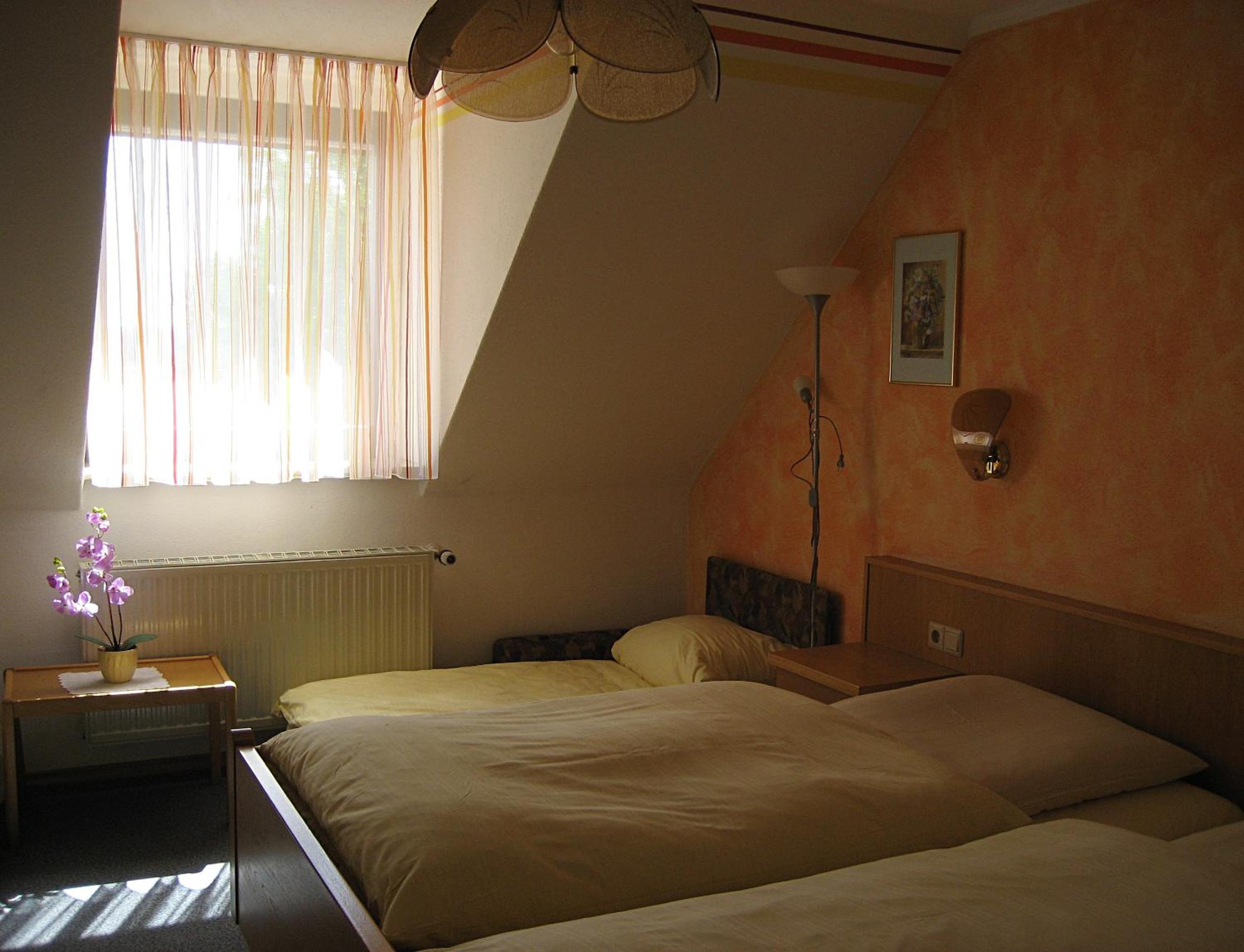 Double Room - Photo 2