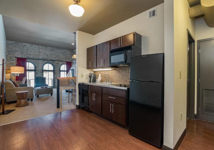 Two-Bedroom Suite, photo 6