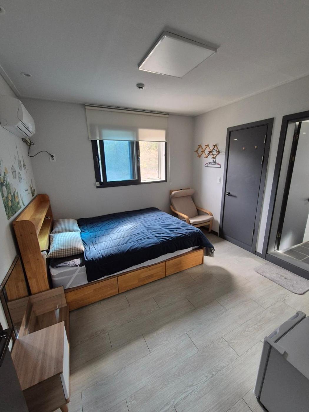 Standard Double Room photo 3