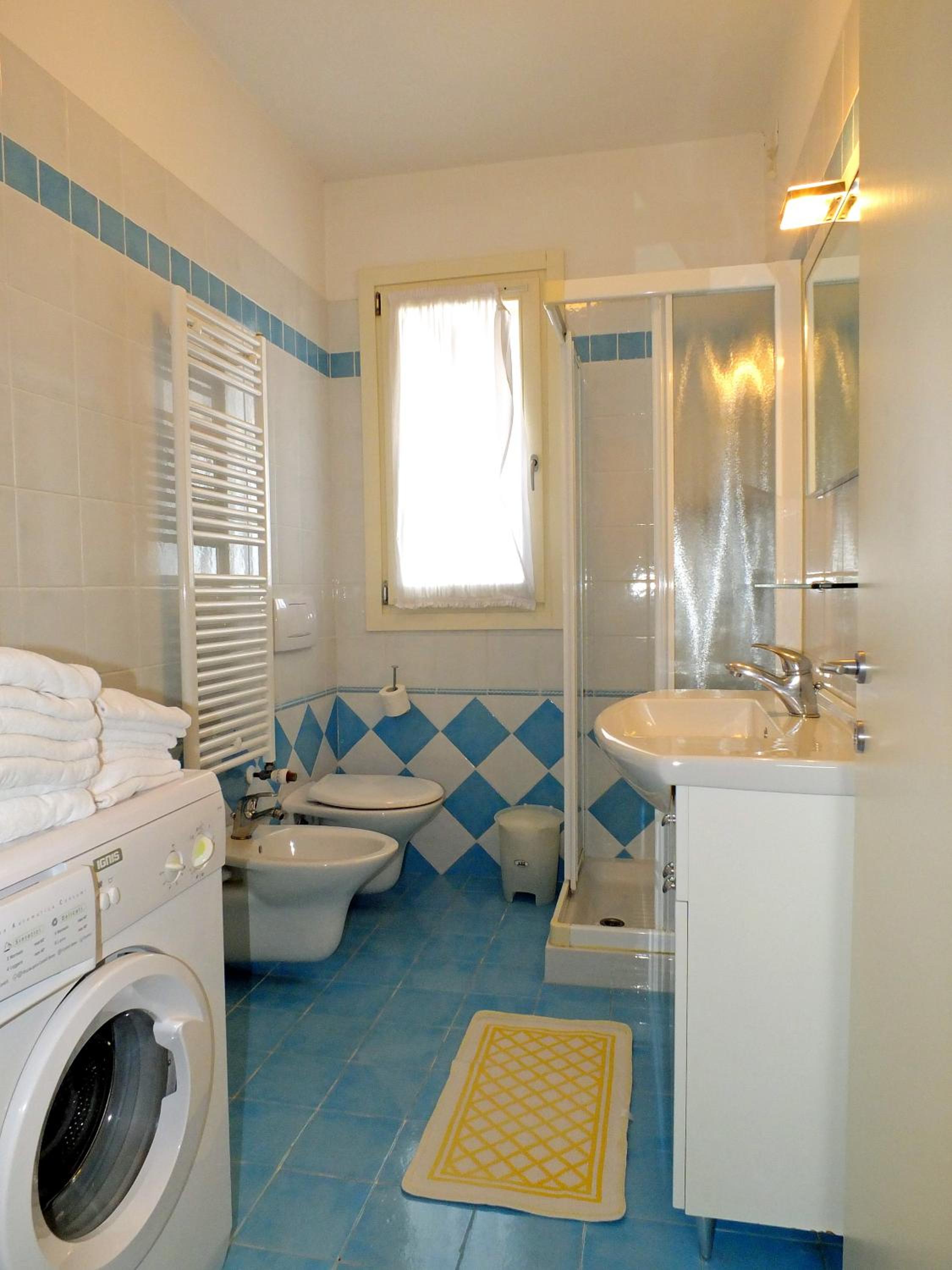 Apartment (3 Adults + 1 Child) - Photo 8