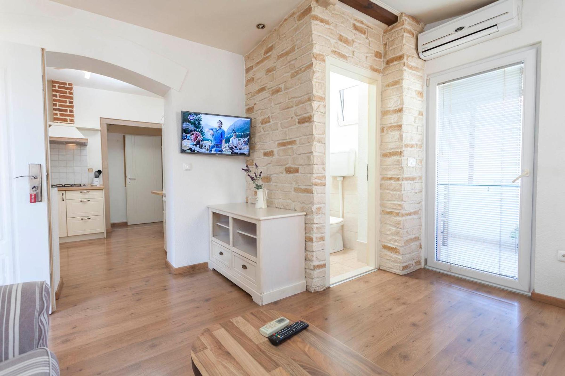 Apartment with Terrace