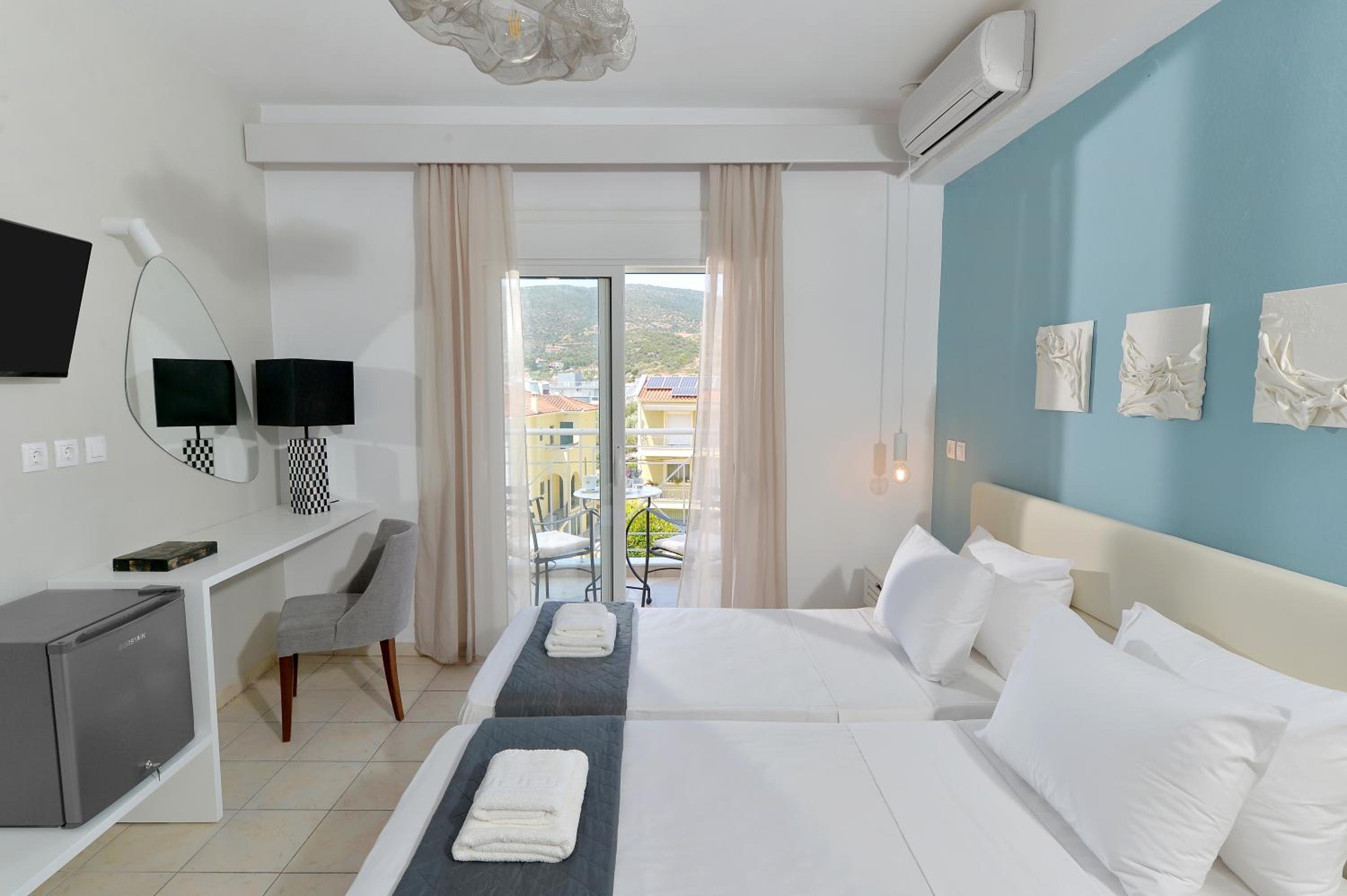 Economy Quadruple Room