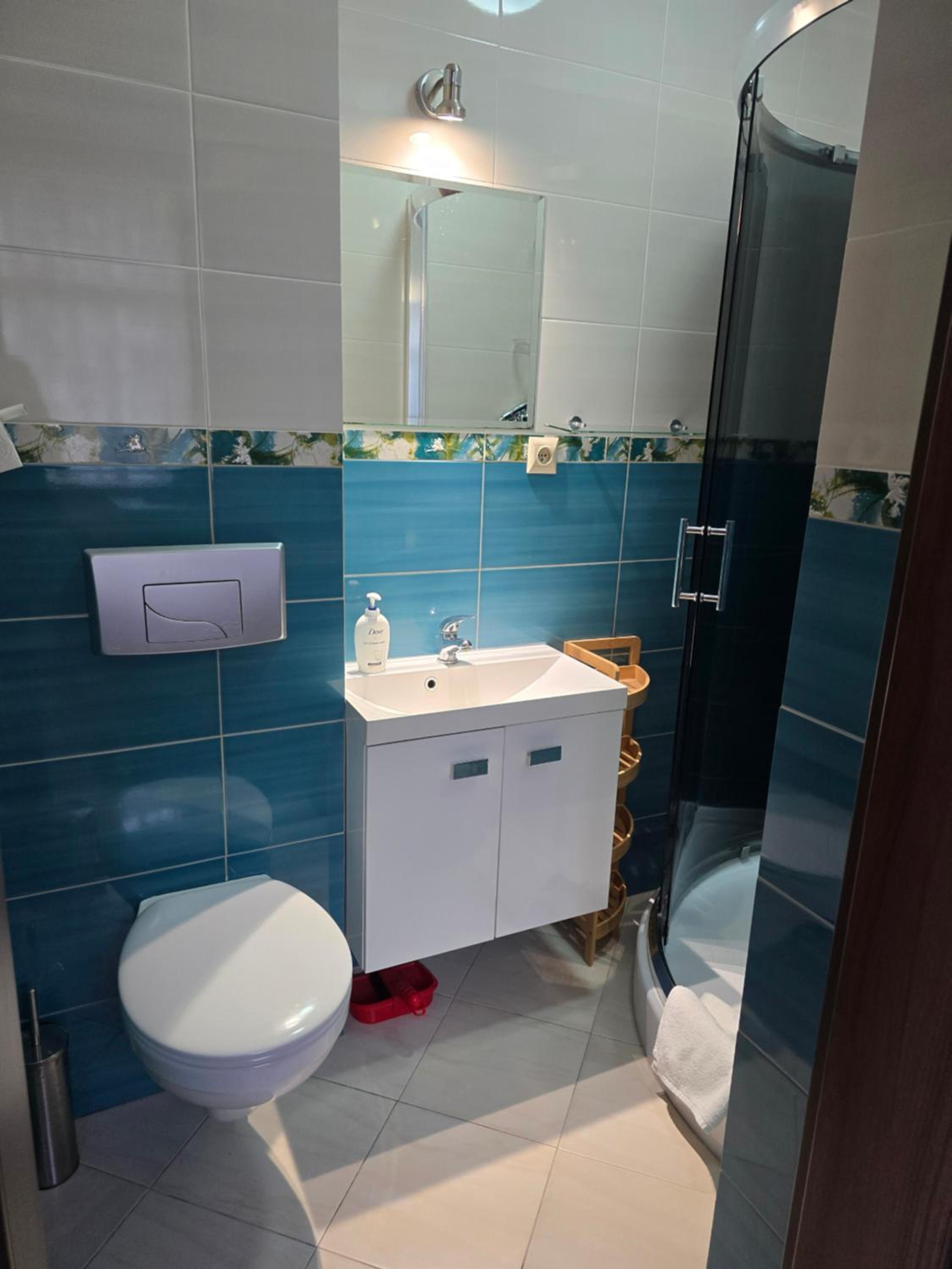 Economy Triple Room photo 1