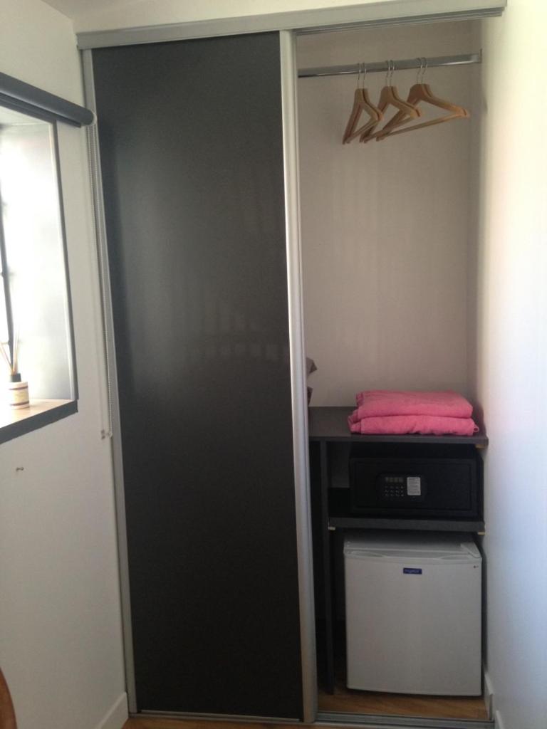 Double Room - Photo 12