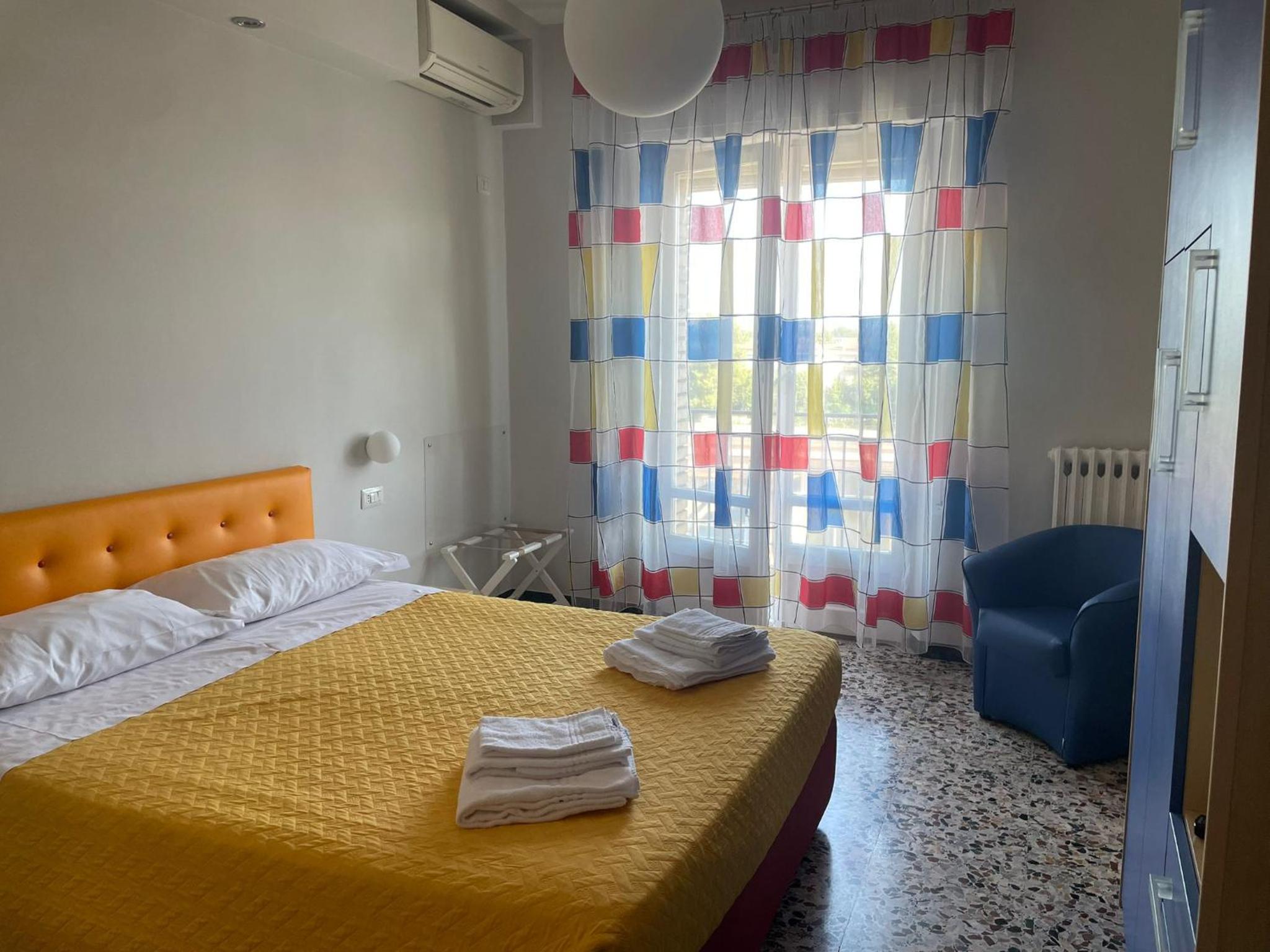 Double Room with Private Bathroom photo 1