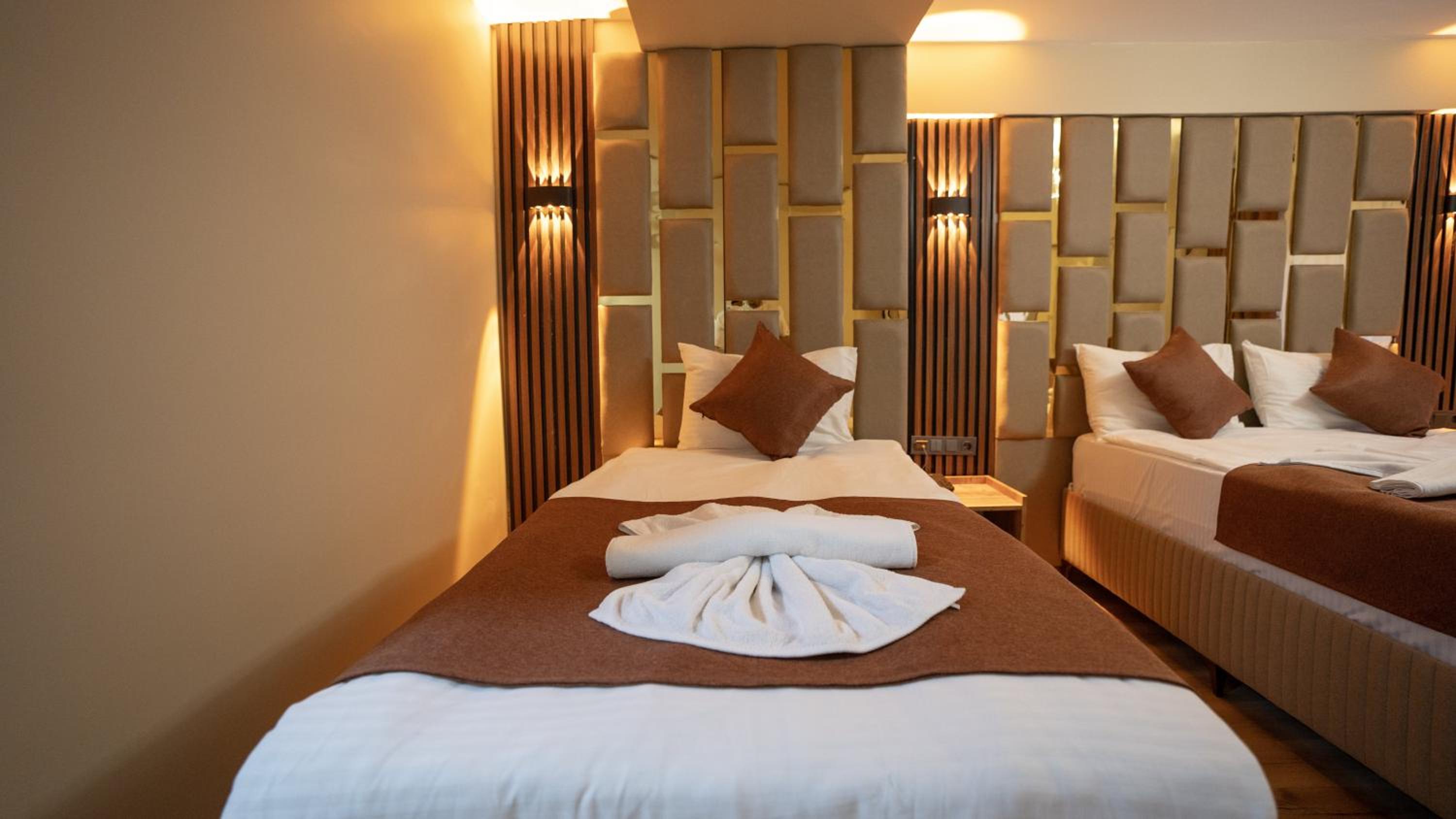 Deluxe Triple Room photo 2