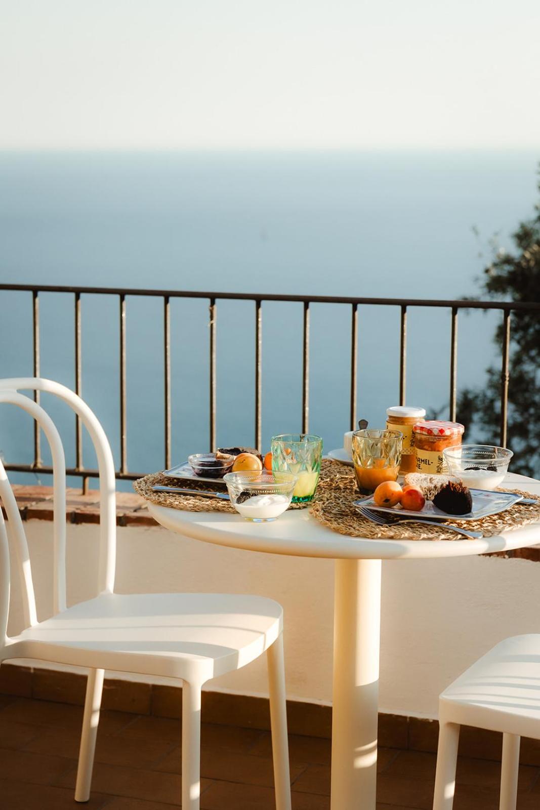 Double Room with Sea View photo 3