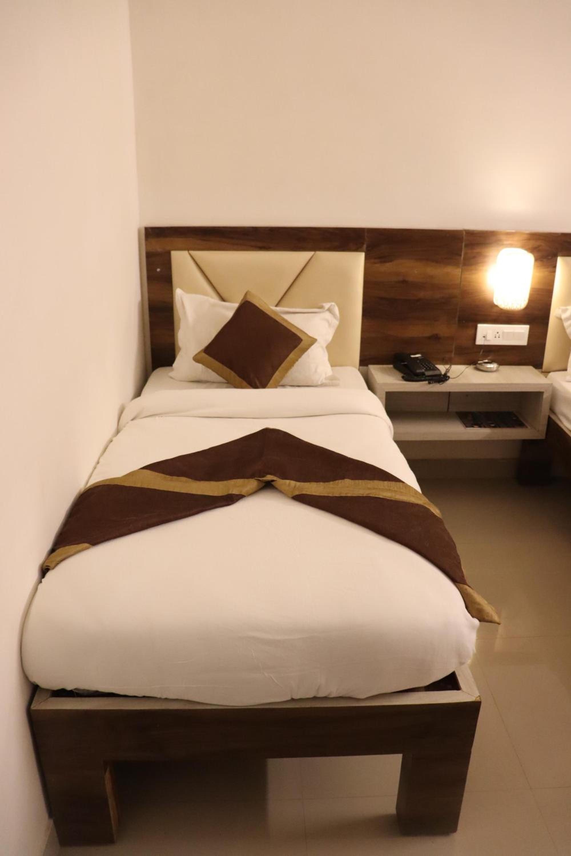 Deluxe Family Room - Photo 4