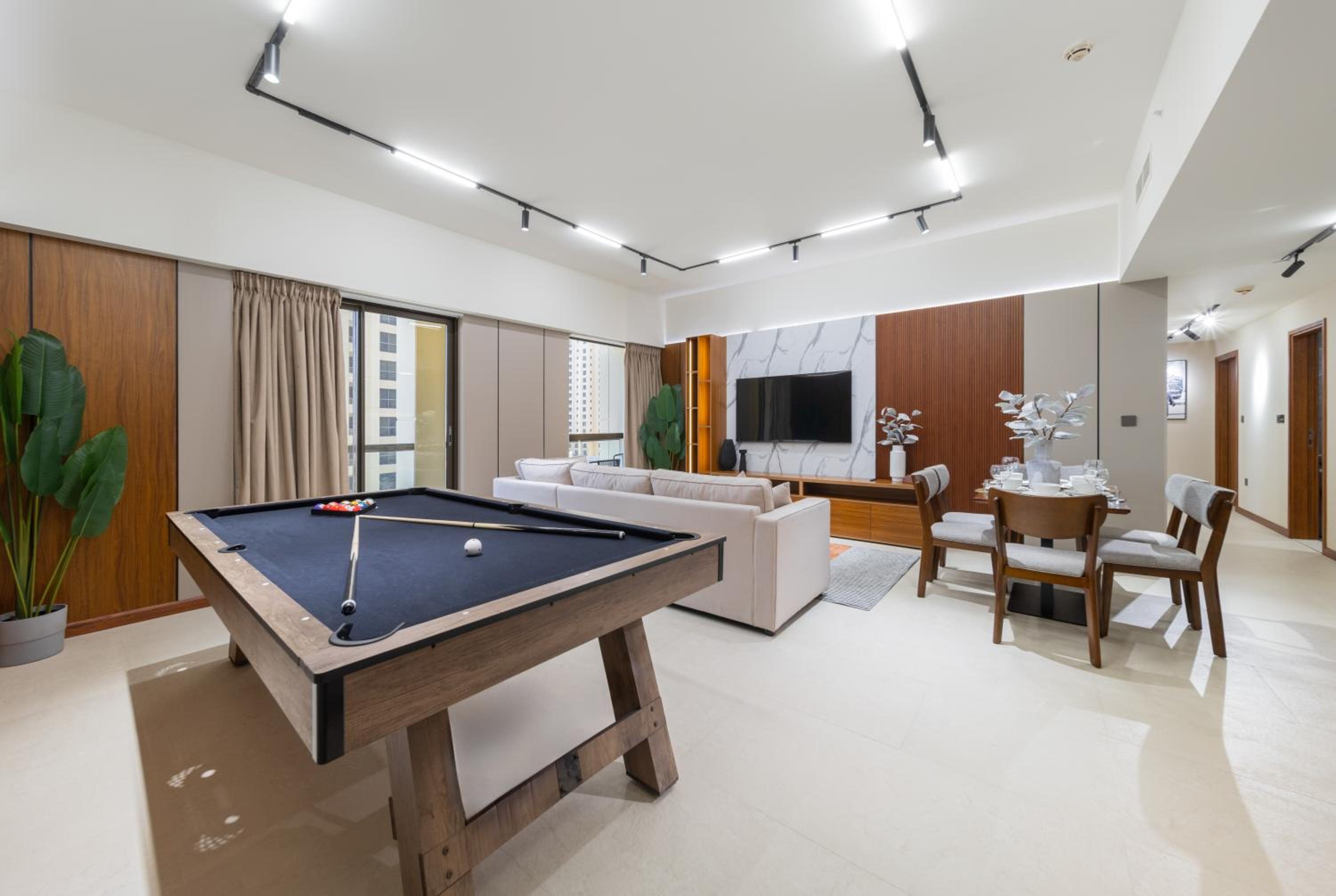 Two-Bedroom Apartment with Sea View photo 1