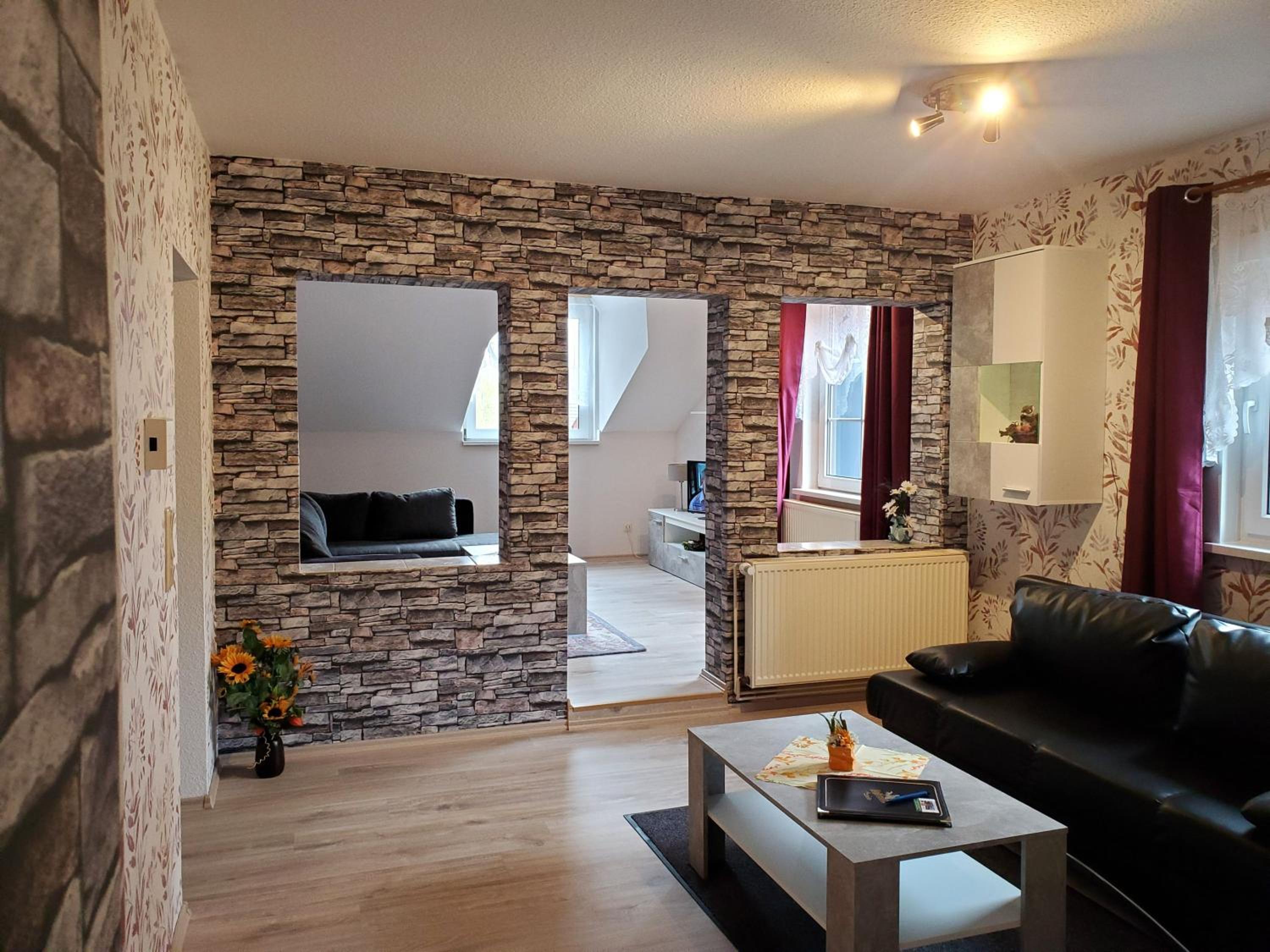 One-Bedroom Apartment with Shower photo 1