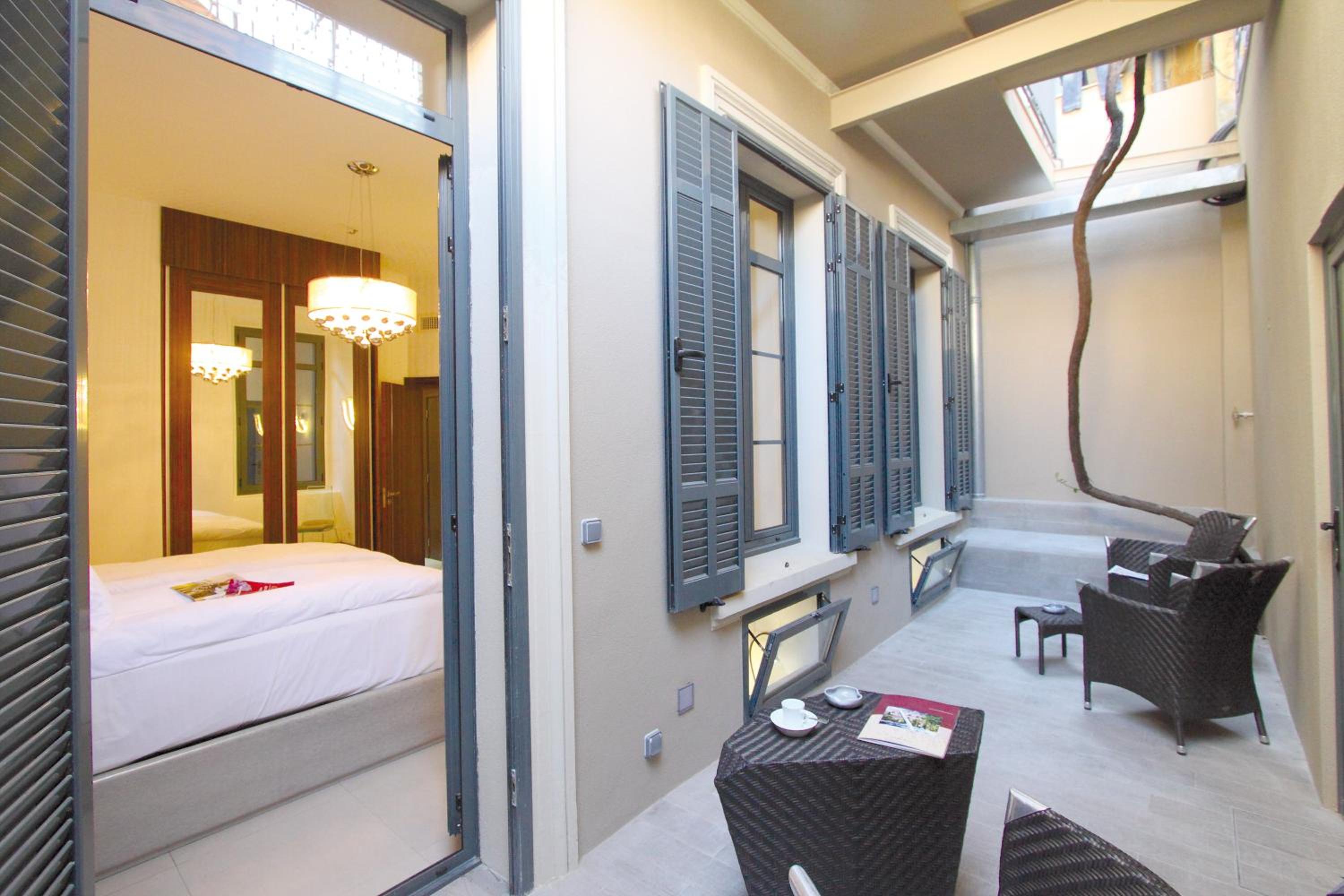 Two-Bedroom Apartment at Villa Annette (hotel annex) - Photo 7